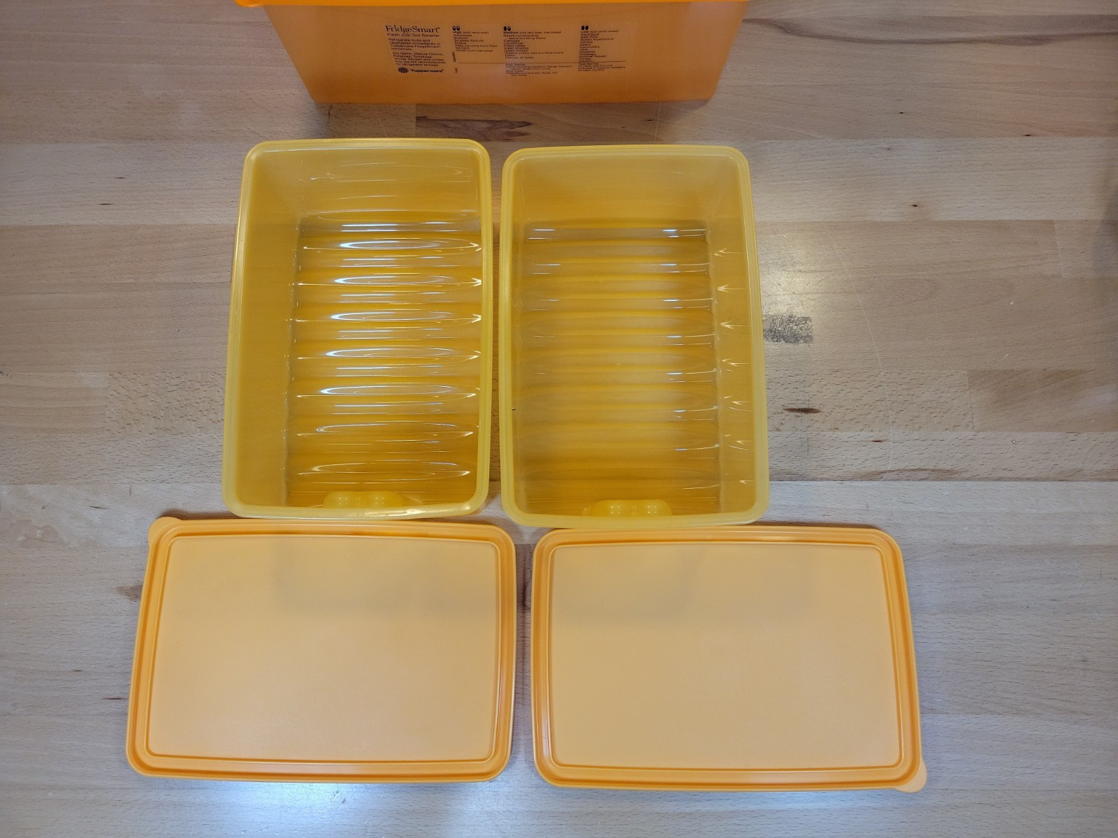 Tupperware Fridge Smart Vented Containers set of 7 with lids orange red