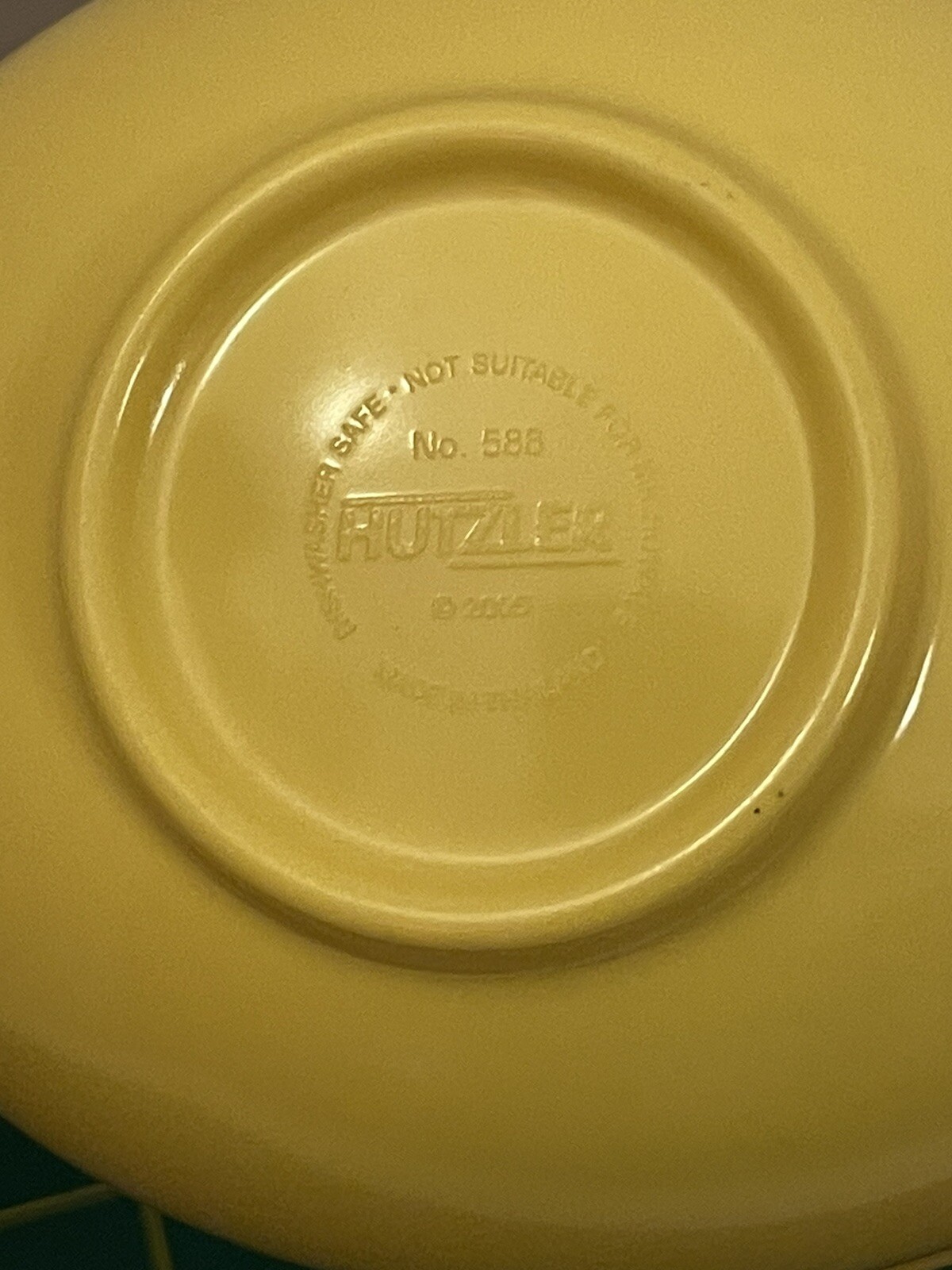 Hutzler Yellow Oval Elliptical Bowl 4″ x 5.25 Melamine Baking Measuring