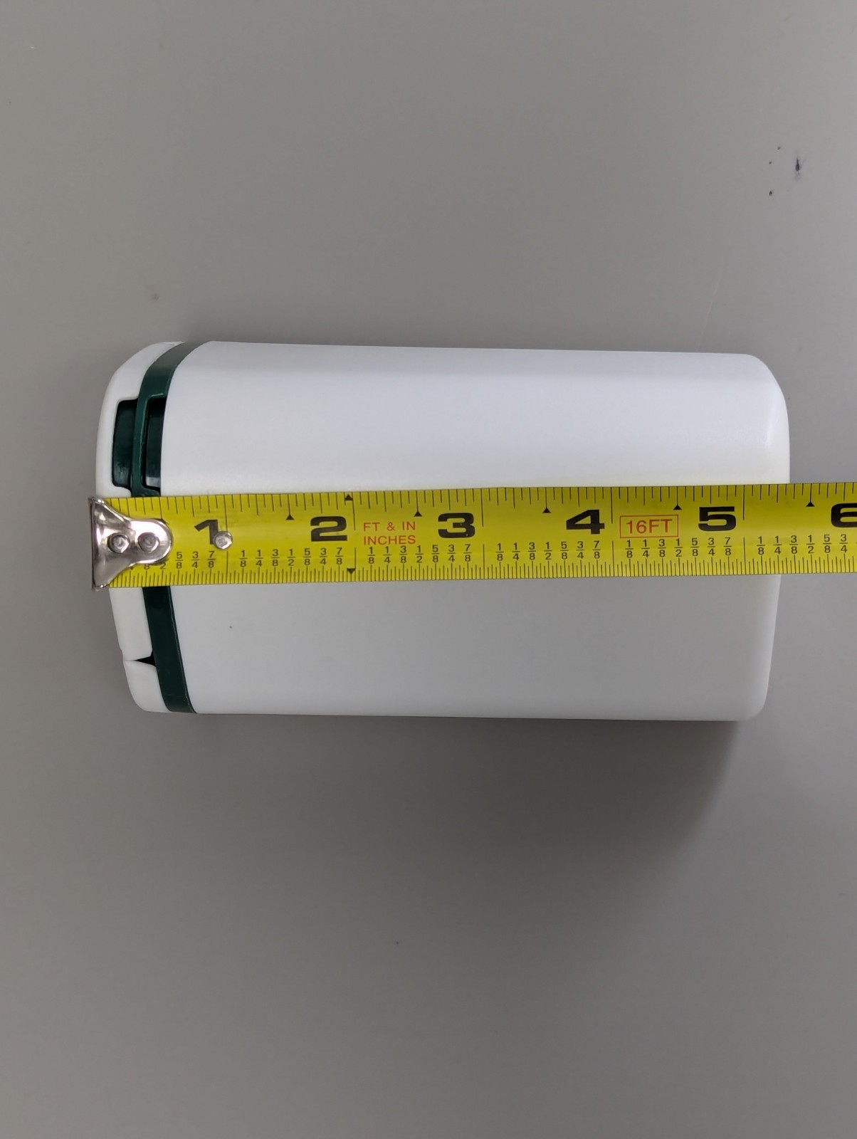 Vintage Tupperware #1630 Triangular Shaker White Hunter Green Parmesan Cheese