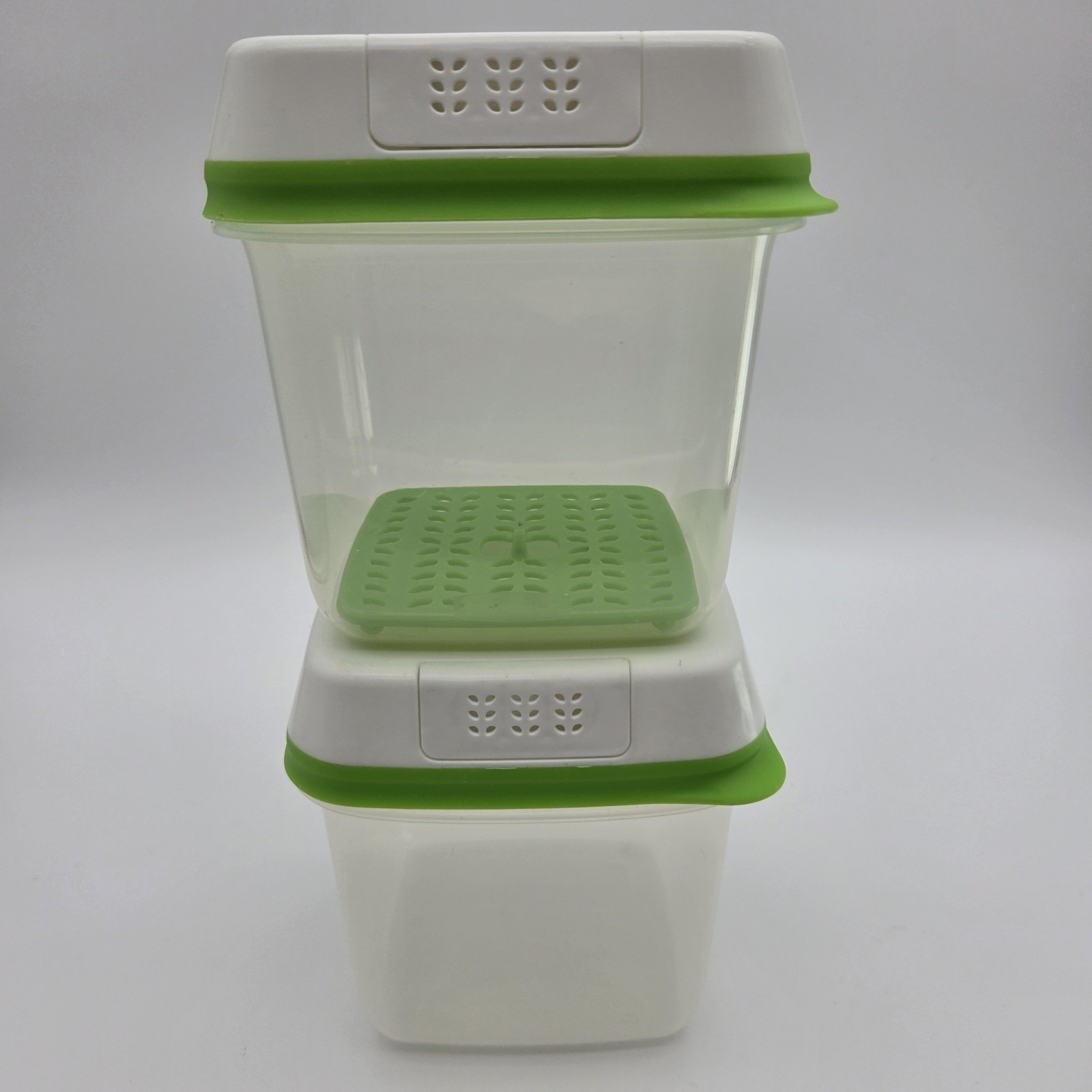 Rubbermaid FreshWorks Containers Produce Saver Vented Lids 6.3 Cups Set Of 2