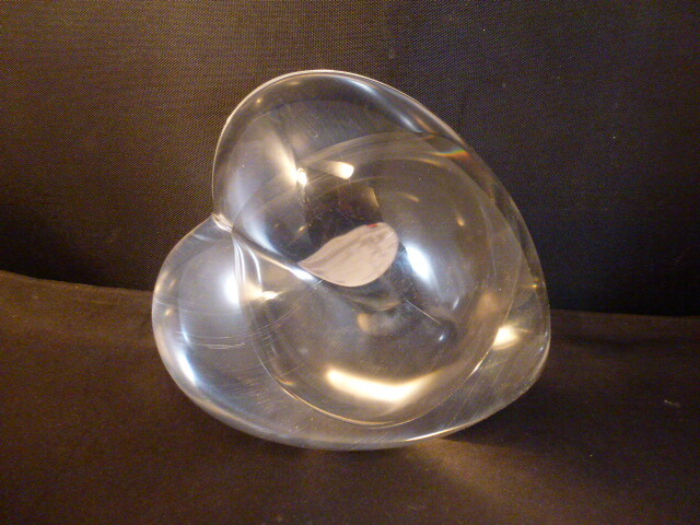 Lucite Acrylic Heart BOWL / BOX Candy DISH MID CENTURY MODERN VALENTINES