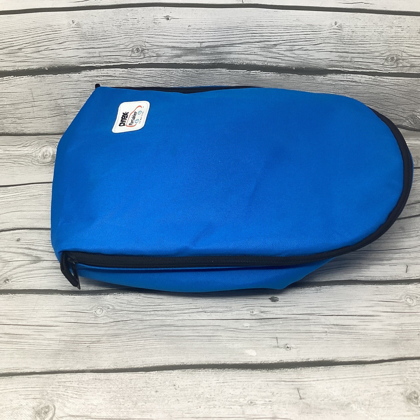 Pyrex Portables The Way To Go Round Insulated Blue Carrier Carrying Case