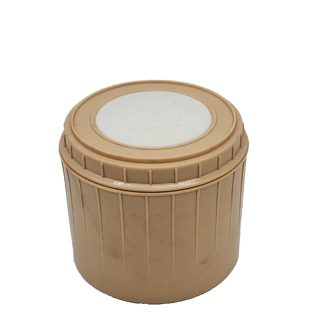 Bee Plastics 1 Cup Capacity Sealed Plastic Food Storage Container L530