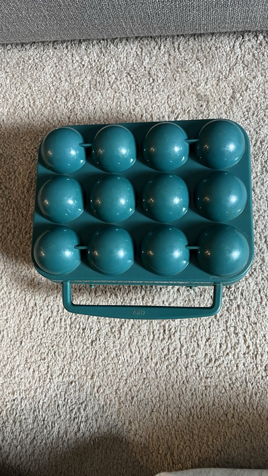 plastic camping egg holder 12 eggs keeper travel suitcase safe hard cover red