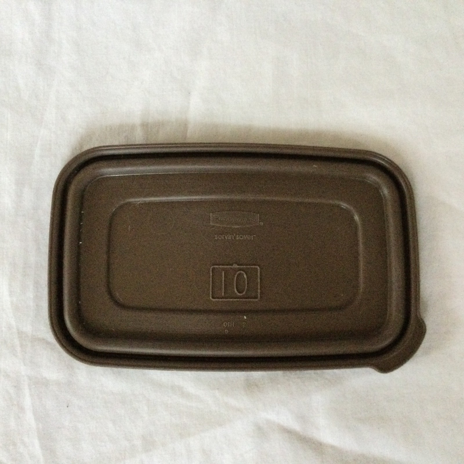 Rubbermaid #10 Dark Brown Rectangular Servin Saver Replacement Lid 4” x 6″