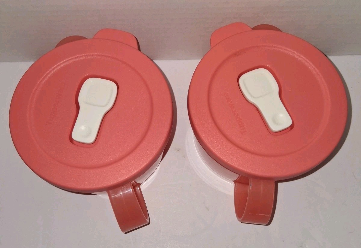 Tupperware Crystalwave Soup Mugs with Stain Guard Coral 16oz Lot Of 2