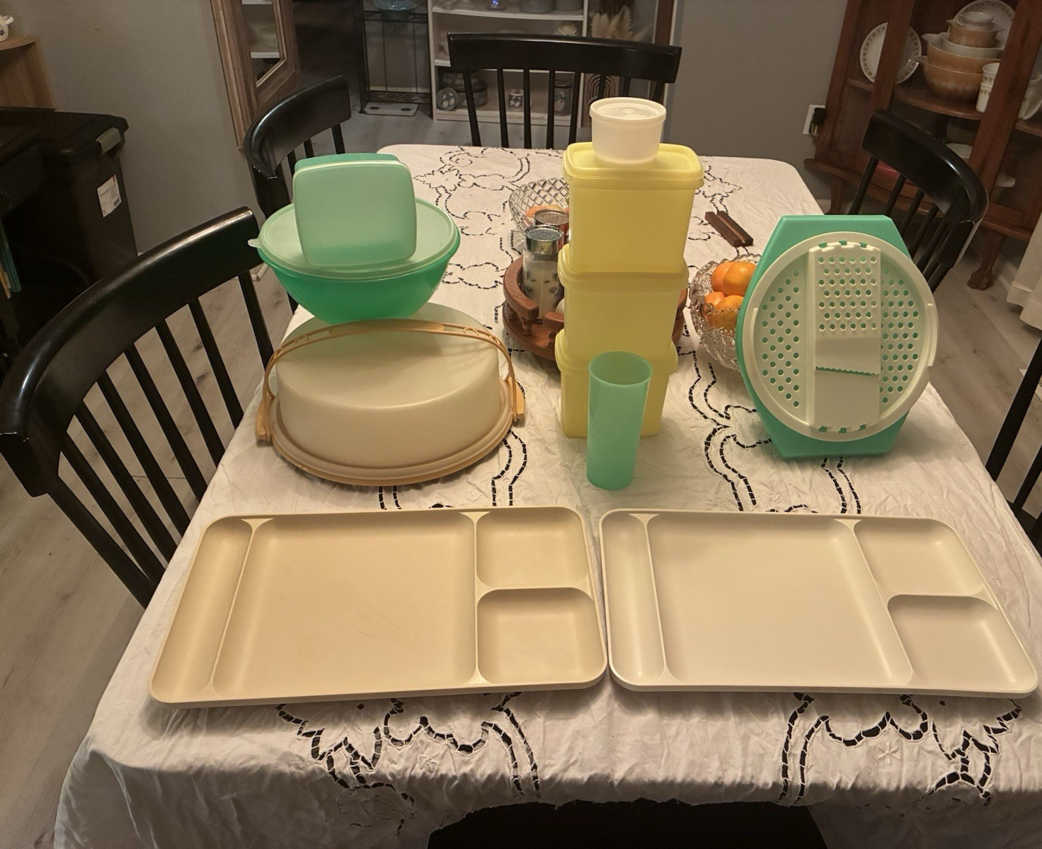 Vintage Tupperware lot Yellow/Green/Beige