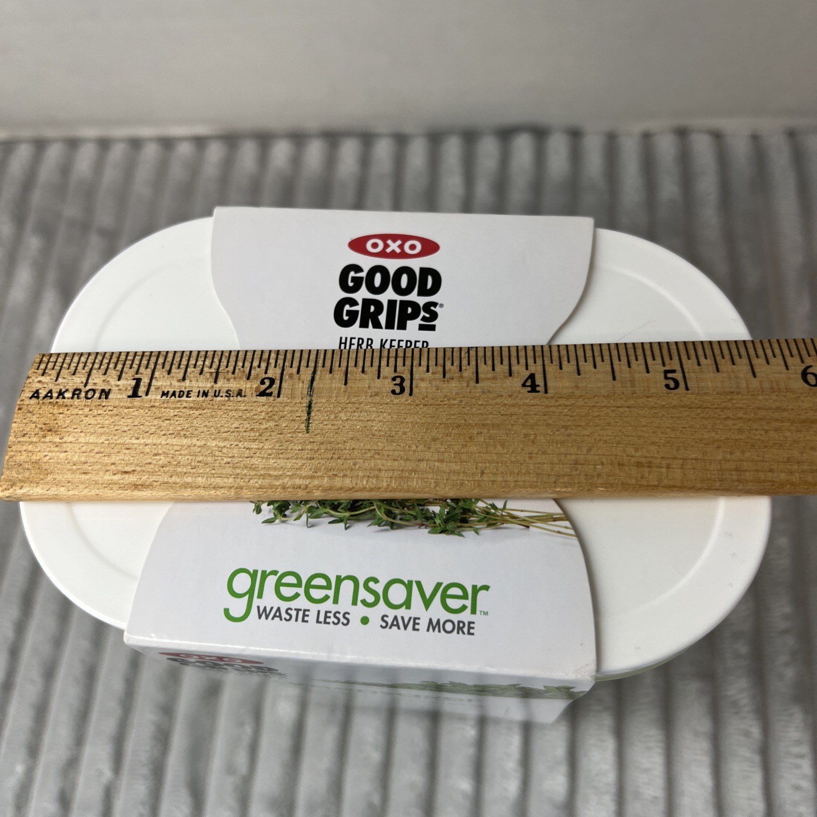 OXO Good Grips GreenSaver Herb Keeper 1.8 QT BRAND NEW HTF