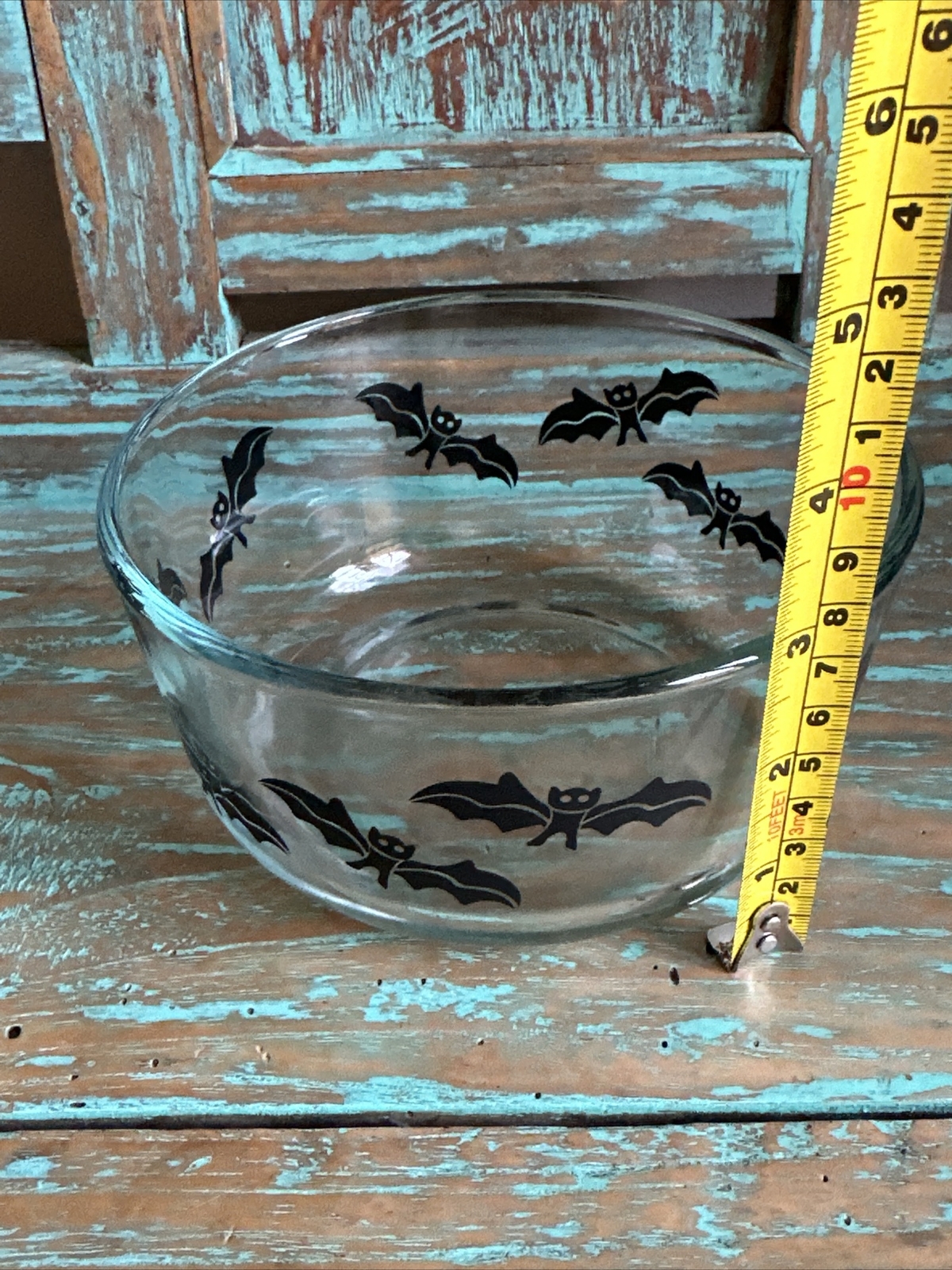 Pyrex Glass 1 Qt Storage Container With Black Bats 4 Cups Black Lid Halloween