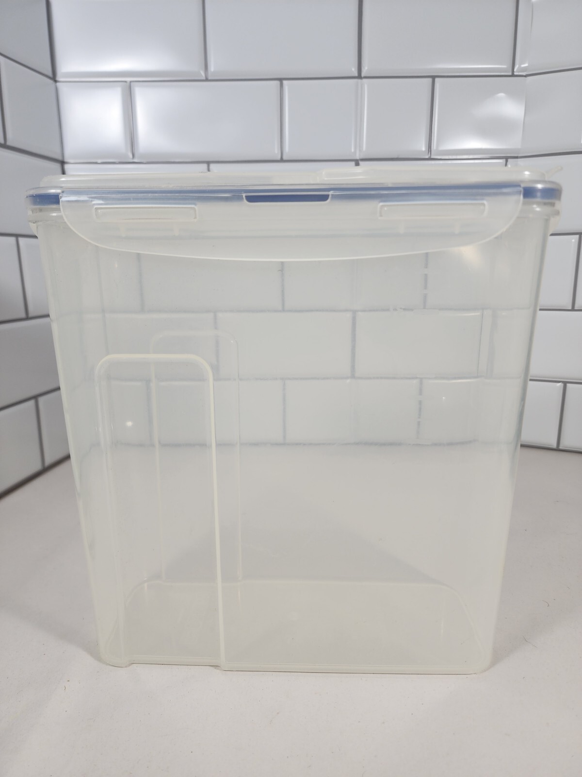 Lock & Lock Food Storage Container Dispenser Pantry Kitchen 3.9L 4.1Qt 132oz