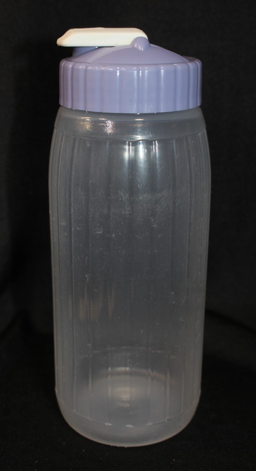 Vintage Rubbermaid 20 oz Drink Beverage Bottle Pour Flip-Top Lid #316 A guc
