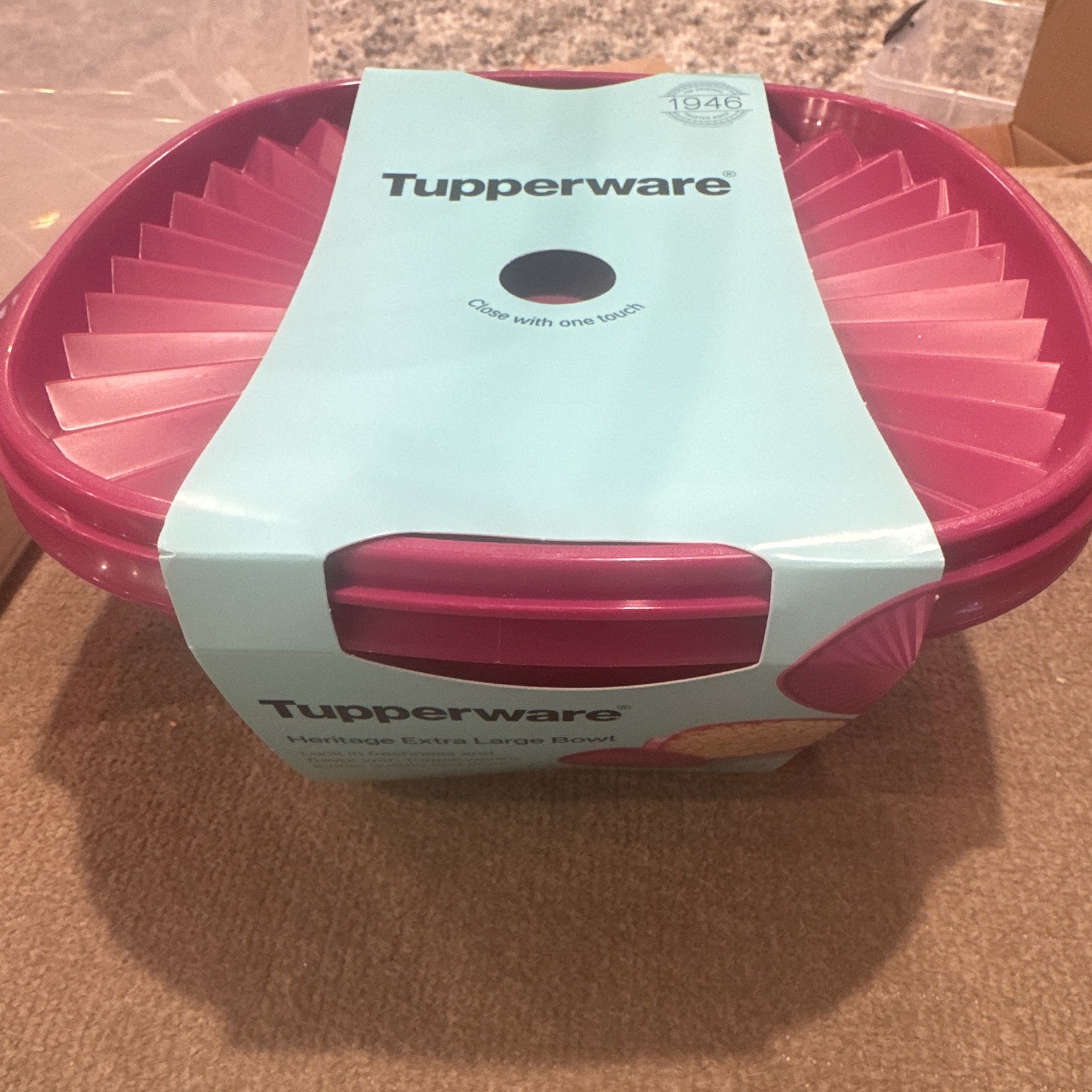 Tupperware Heritage Extra Large Bowl 2.8L Pink 2pc Snap Lid BPA-Free