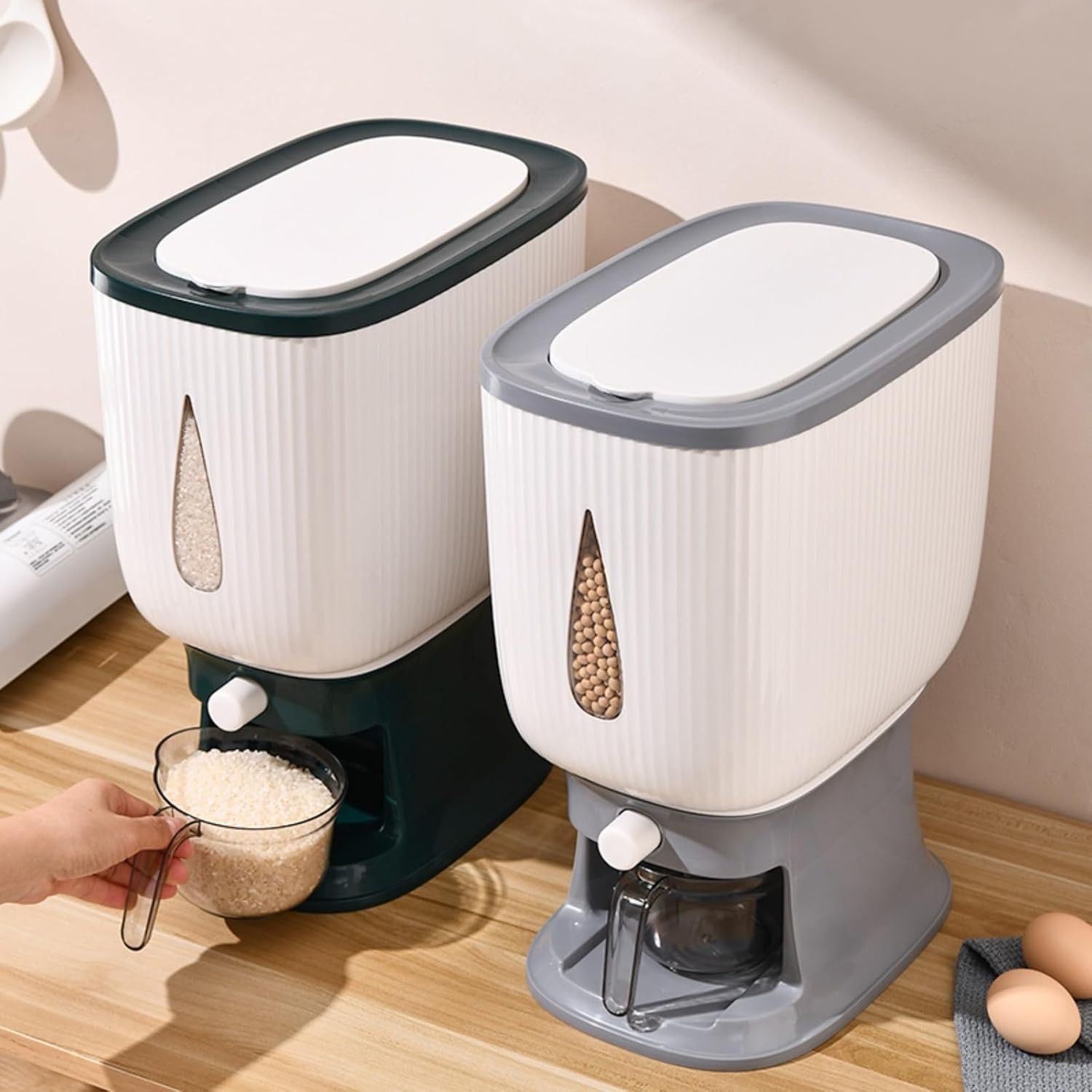 rice dispenser 22-pound household sealed moisture-proof rice storage container