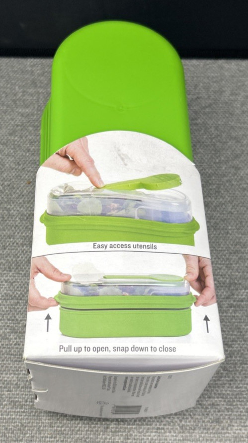 Progressive Prep Solutions On-the-Go Hand-Held Lunch Box Container Green New