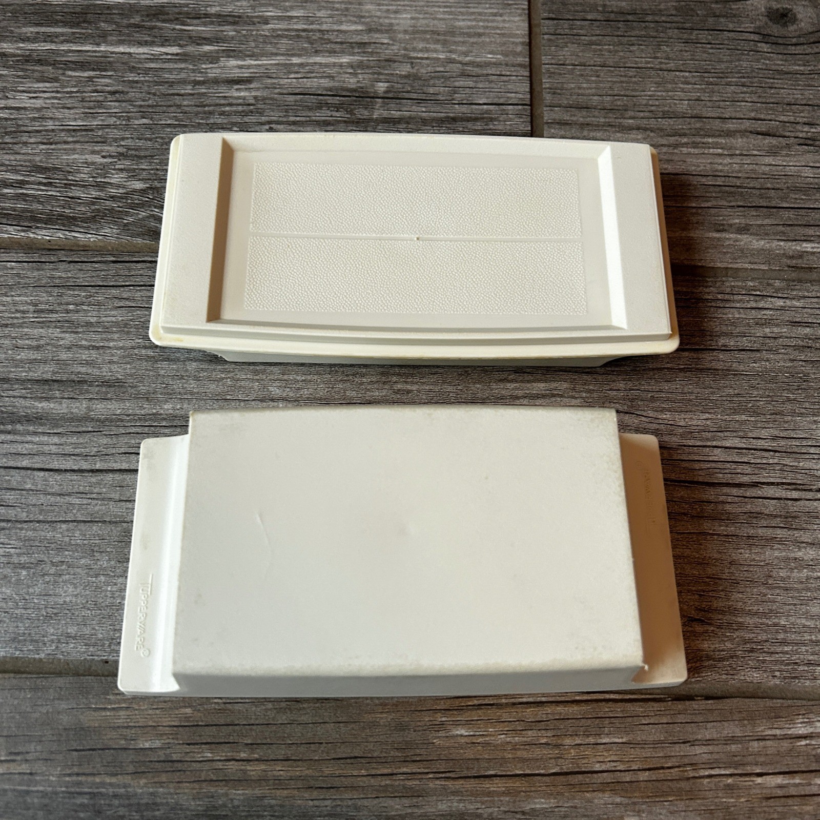 Vintage Tupperware Butter Box Cheese Dish Holder Beige