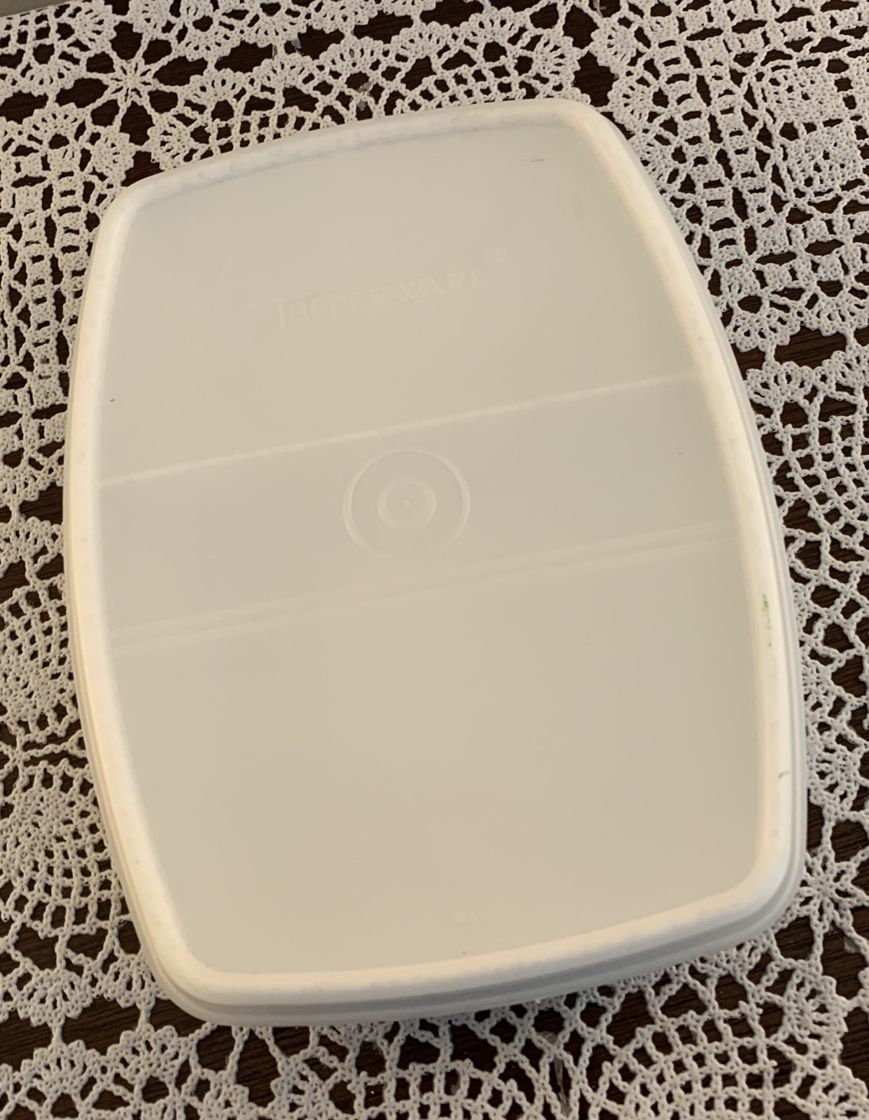 Vintage Tupperware Packette Divider Bowl Container #813 With Seal Lid #814