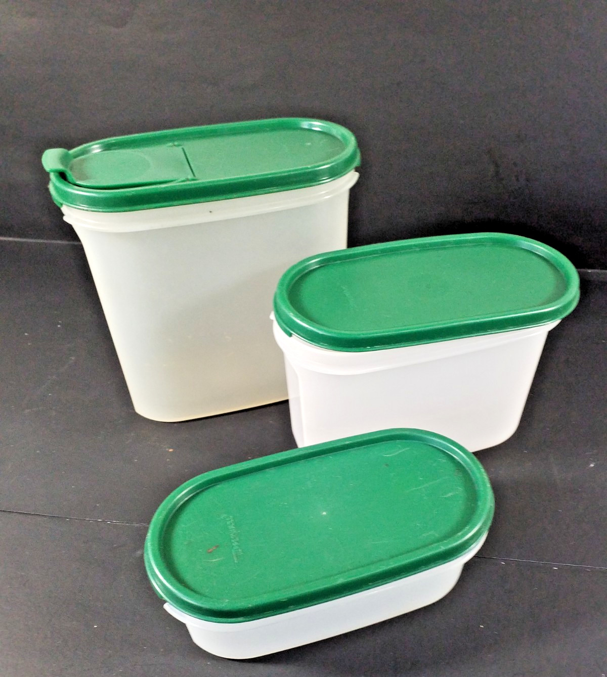 Tupperware Modular Mates Oval #2, #3 & #4 Container With Green Lids SEE Photo
