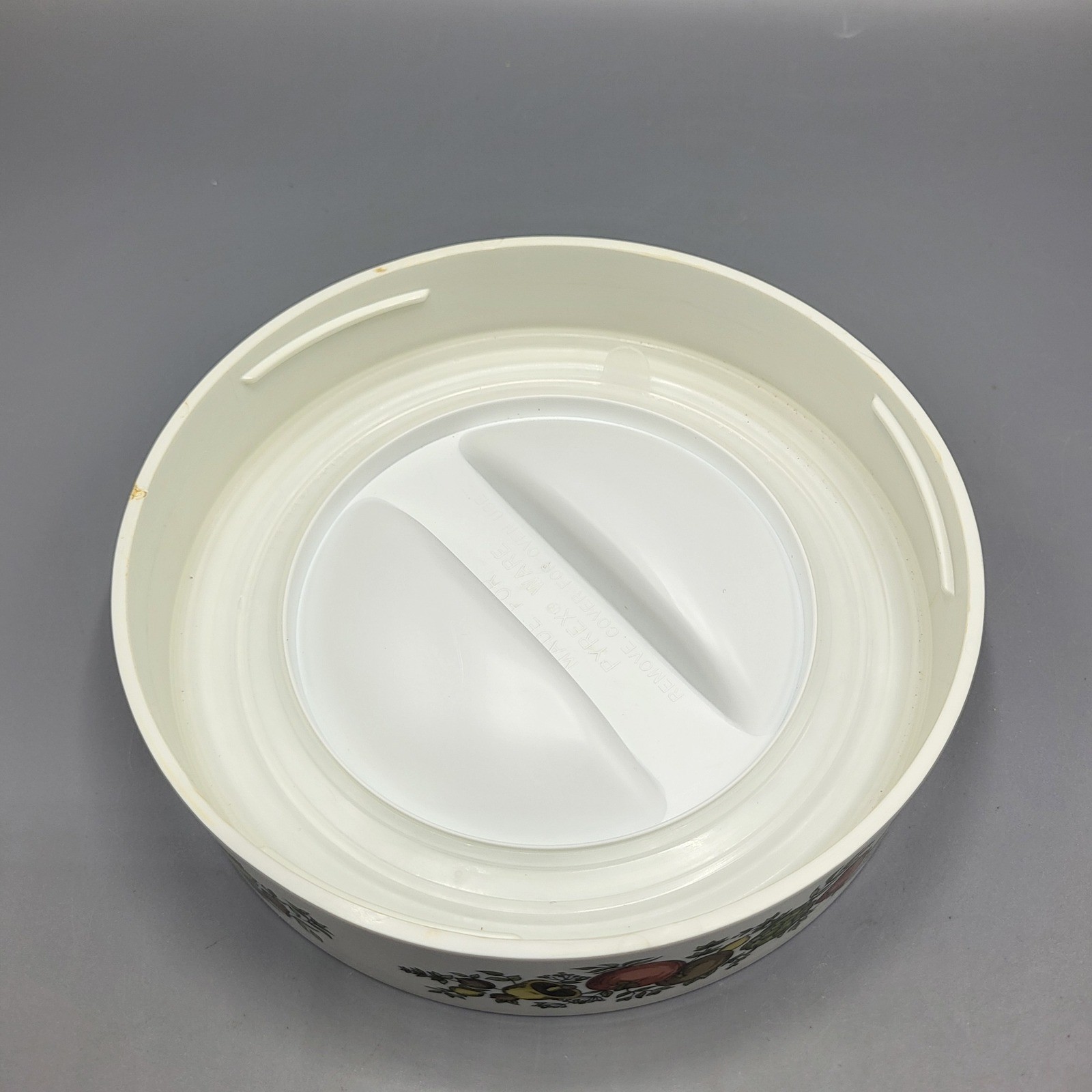 Vtg Pyrex Spice O Life Glass Storage Bowl Container with Lid Round Clear White