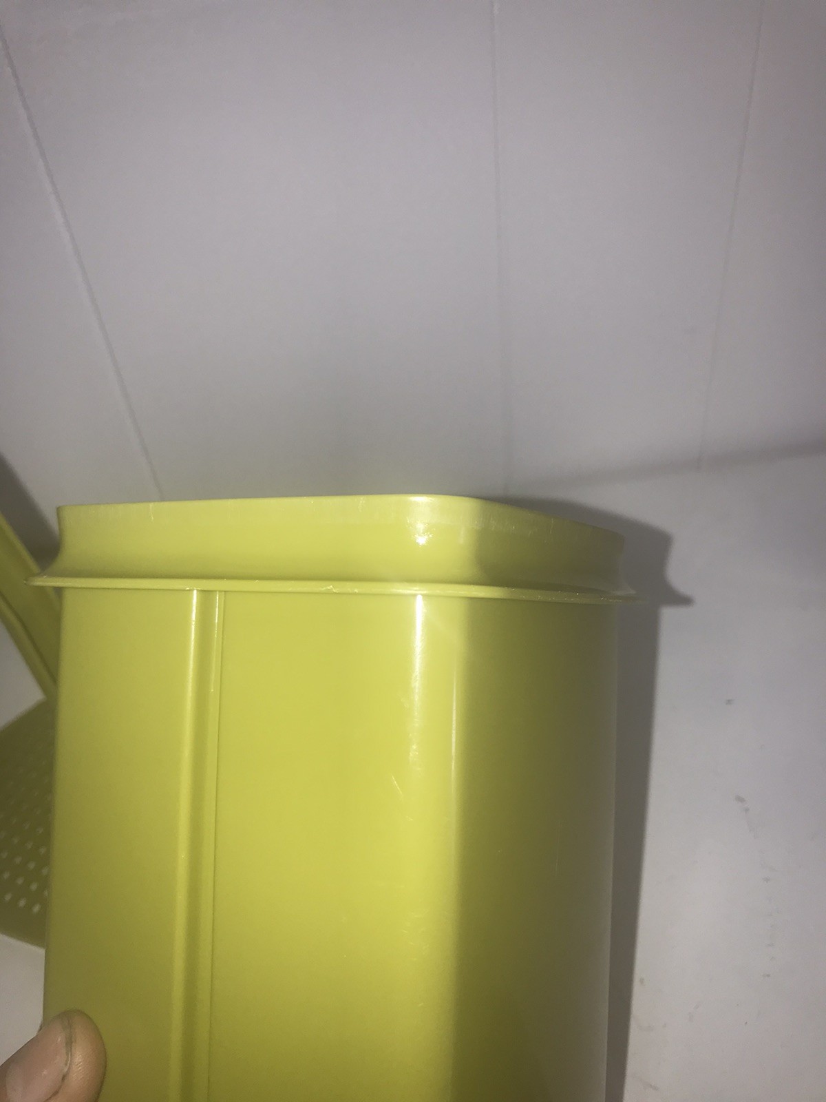 Vintage Tupperware Avocado Green 3 Piece Pickle Keeper w/ Strainer & Lid 1330-12