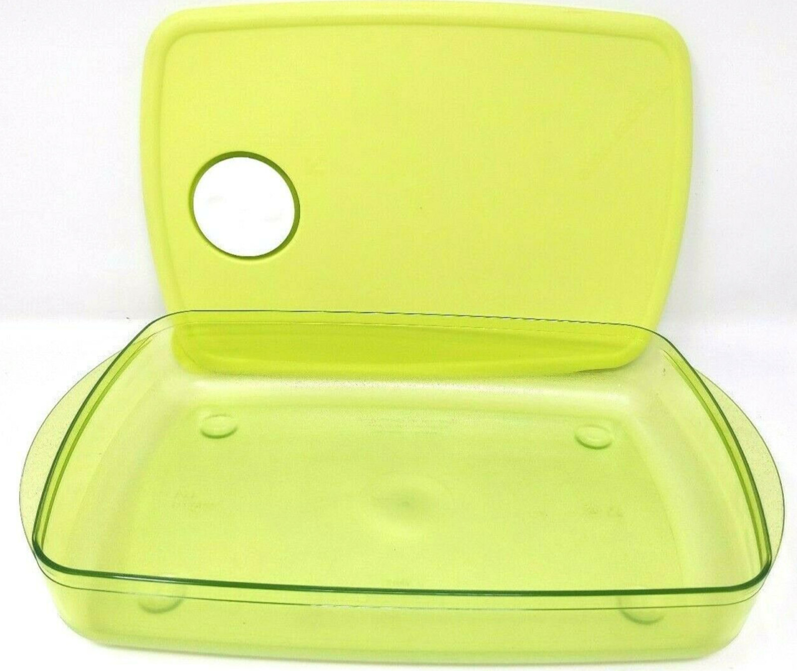 Tupperware Rock N Serve Dish 6 cups Microwave & Freezer Safe Yellow New