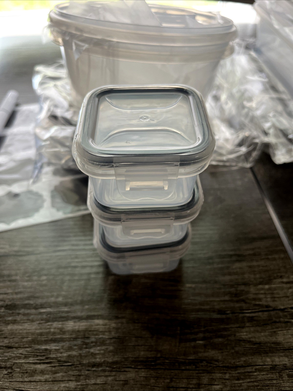 IRINNA 50 Pc Food Storage Containers with Lids Airtight with spoons NEW OPEN BOX