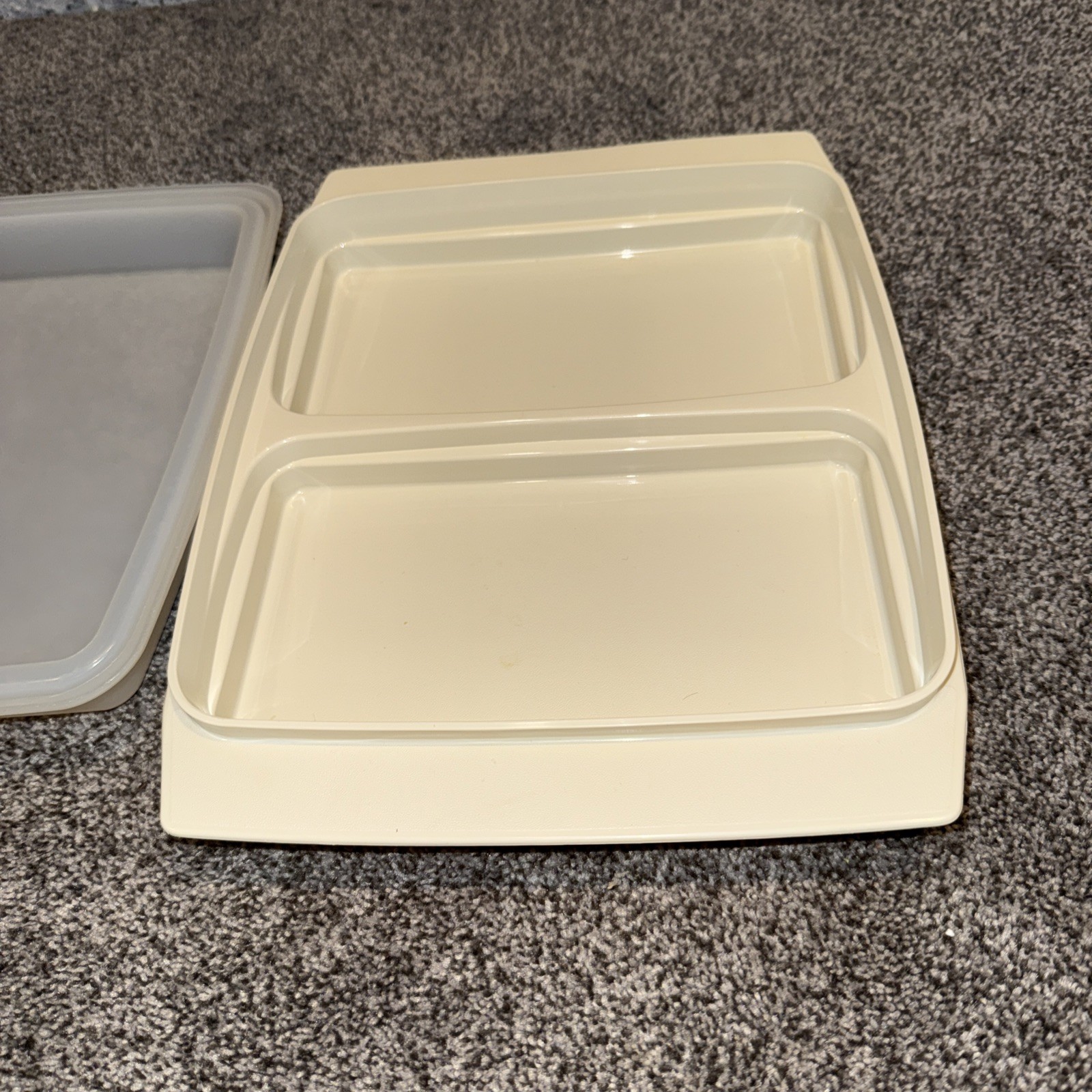 VTG Tupperware Deviled Egg Keeper Container, Beige Base ~ 4 Pieces