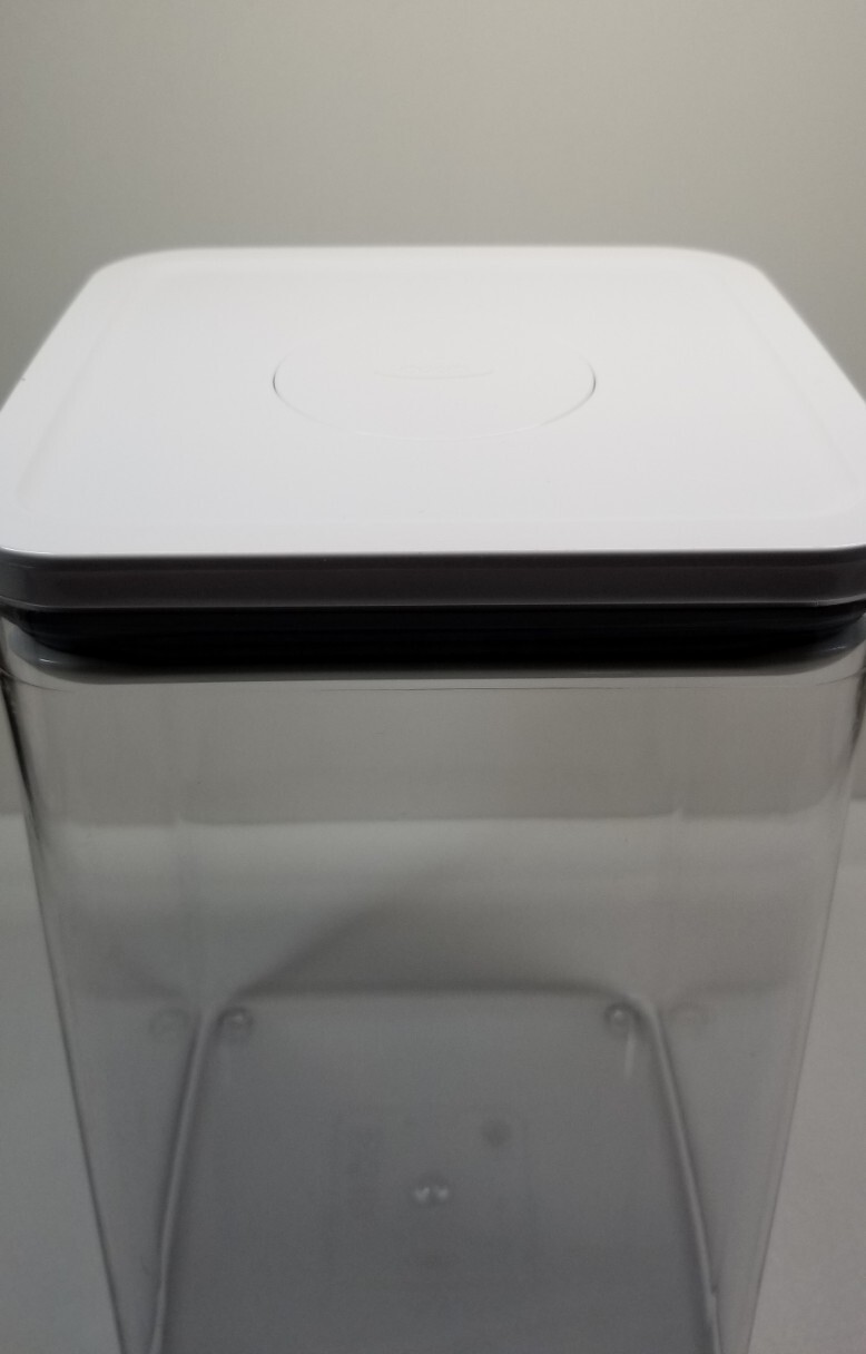 OXO Good Grips POP Clear Food Storage Container W/ Plastic White Lid 4.4Qt. 4.2L