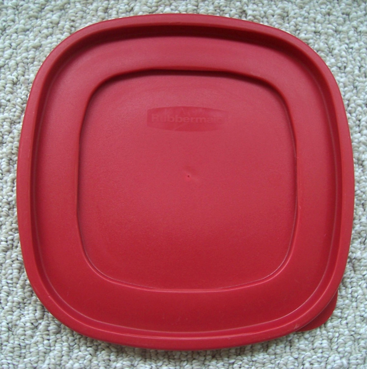 Rubbermaid Food Container Easy Find Red Square Replacement Lid Only 7J70 9″