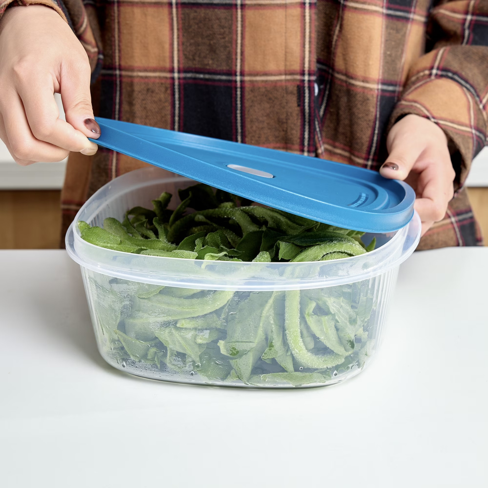 Large Plastic Food Storage Containers 14 Cup Square Meal Prep Vented Lids 2 Pack