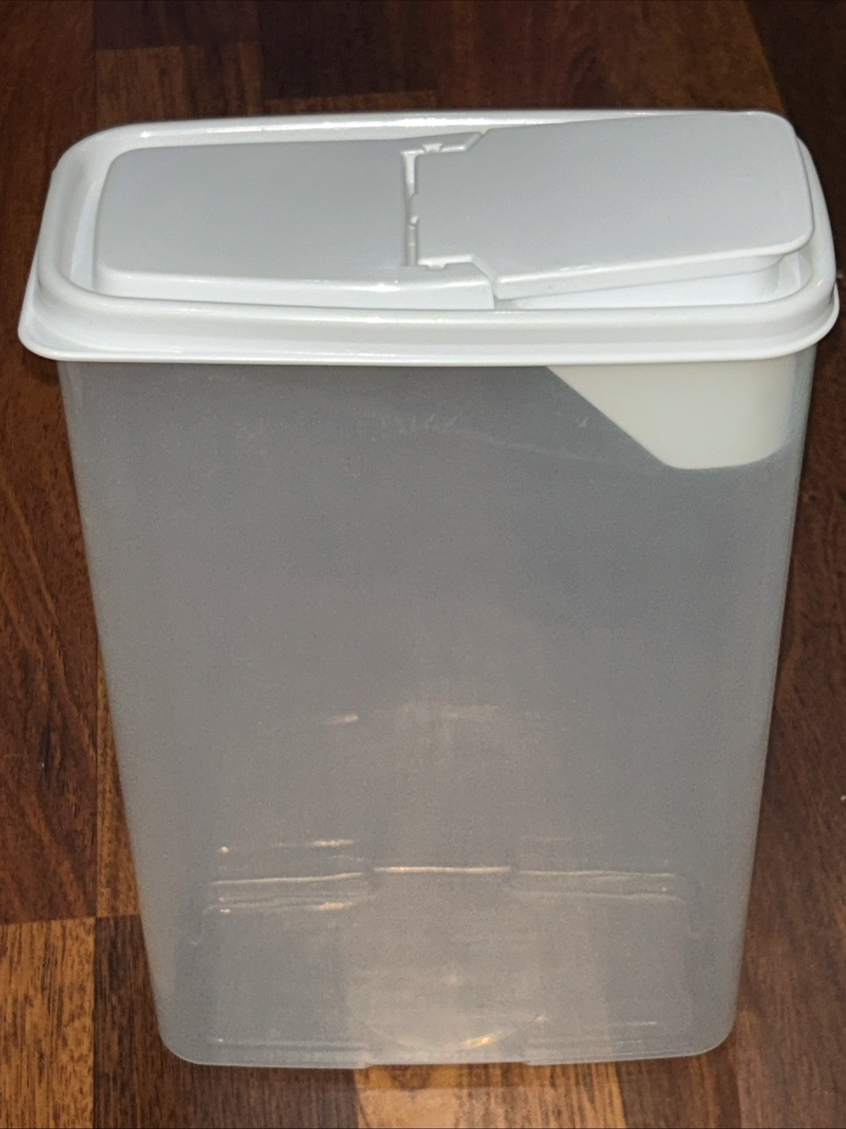 Buddeez cereal container, Food Storage Vintage Kitchen. White Lid. Made In USA