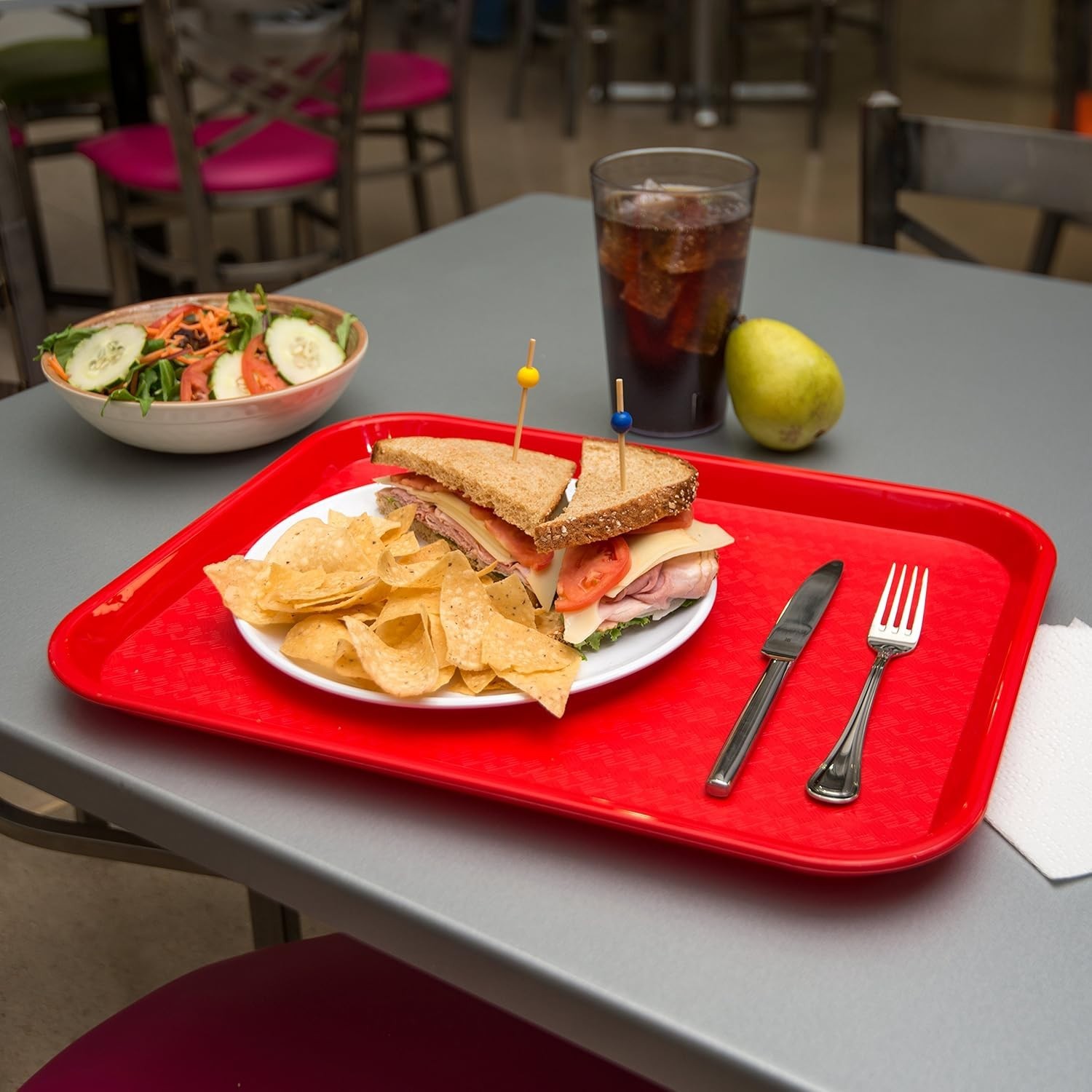 Carlisle FoodService Products Cafe Fast Food Cafeteria Tray with Patterned Su…