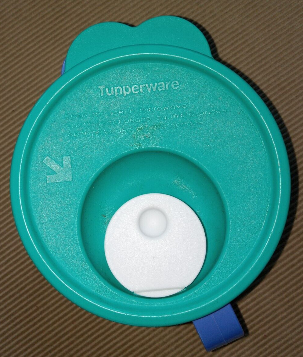 TUPPERWARE Blue Crystalwave 16 Oz Soup Mug #3155 w Aqua/White Vented Seal #3156