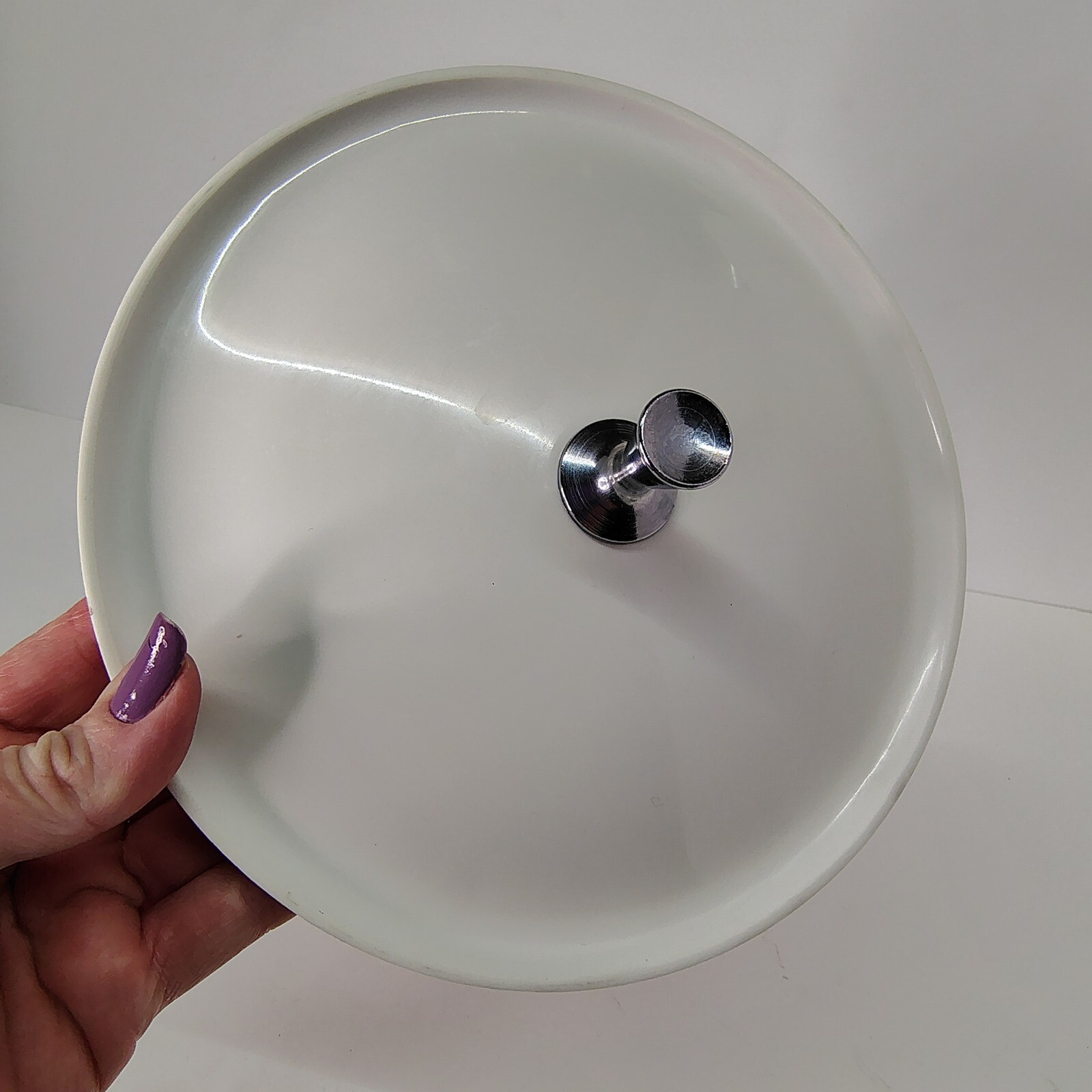 White Replacement Lid with Silver Knob MCM Plastic 7 3/4″ diameter Vintage