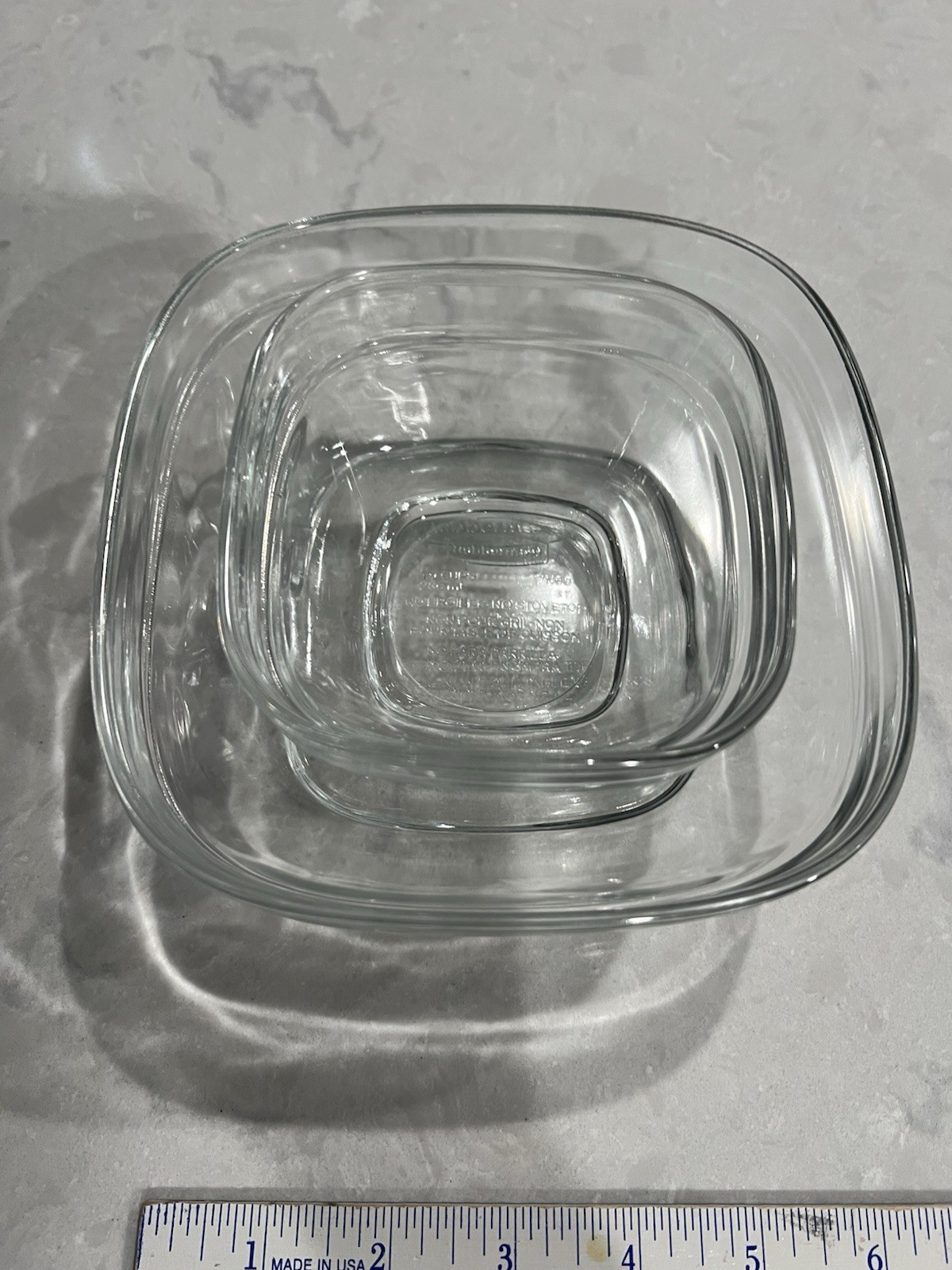 Set Rubbermaid Glass Food Storage Containers 1 C & 2.5 C USA 7N68 / 7N62 EUC