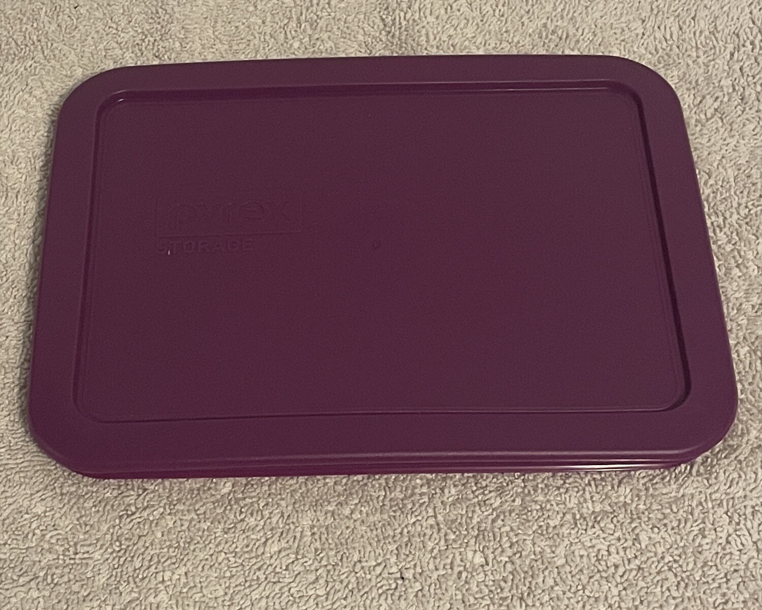 Pyrex 7210-PC 3-Cup Thistle Purple Food Storage Replacement Lid