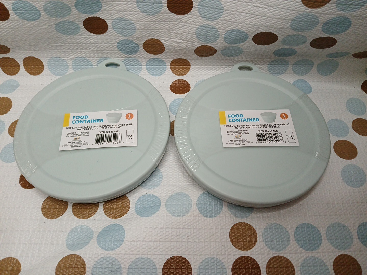 2 Pack Silicon Collapsible Food Storage Containers with Secure lid