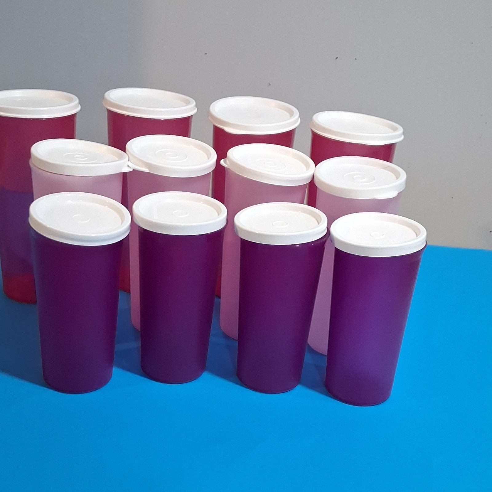 Tupperware 15 oz Stackable Tumblers Pink/Purple w/ White Snap Lids Set of 12