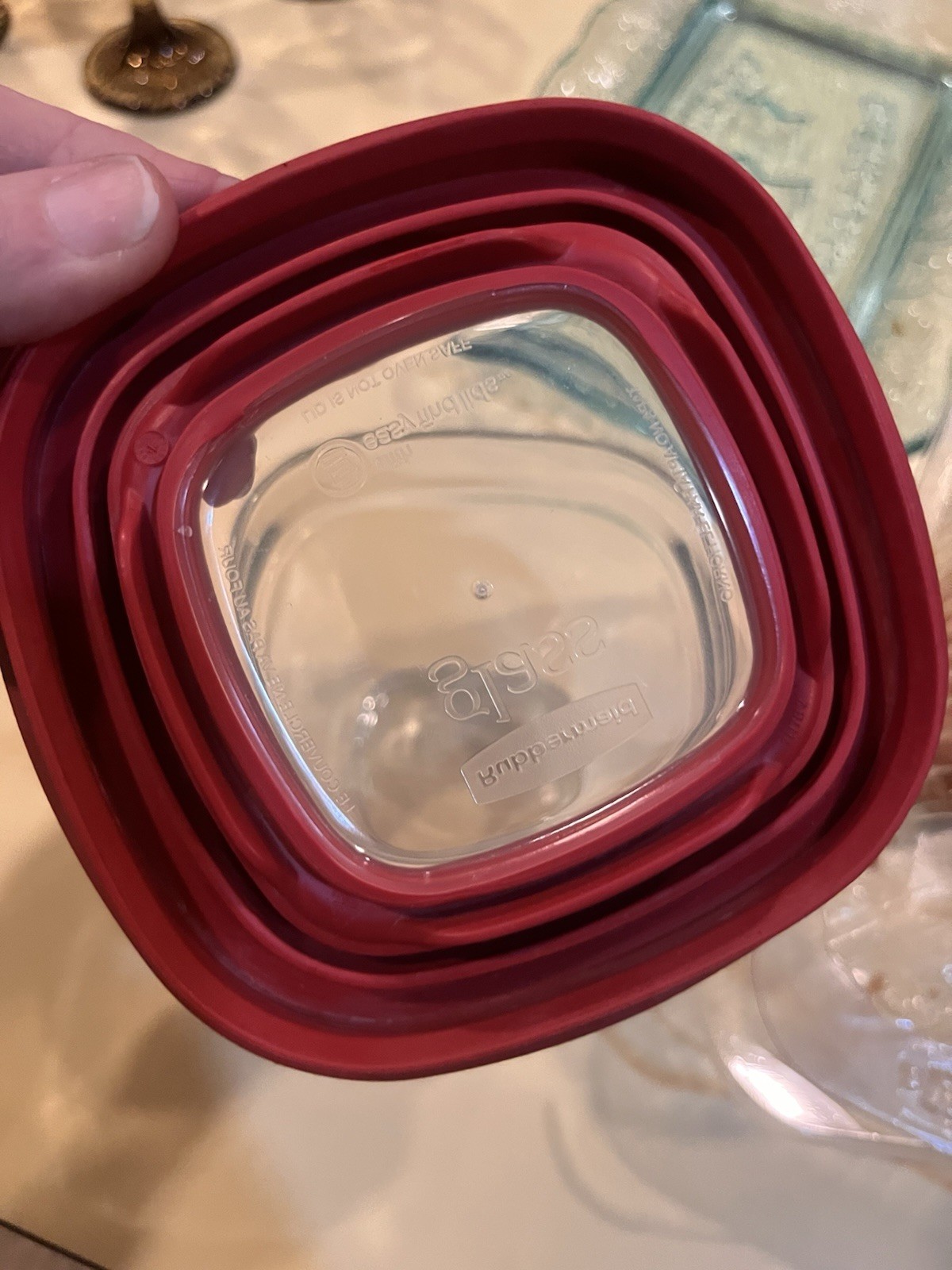 Rubbermaid Glass Container 1.5-cup/354mL 7N61 WITH LID