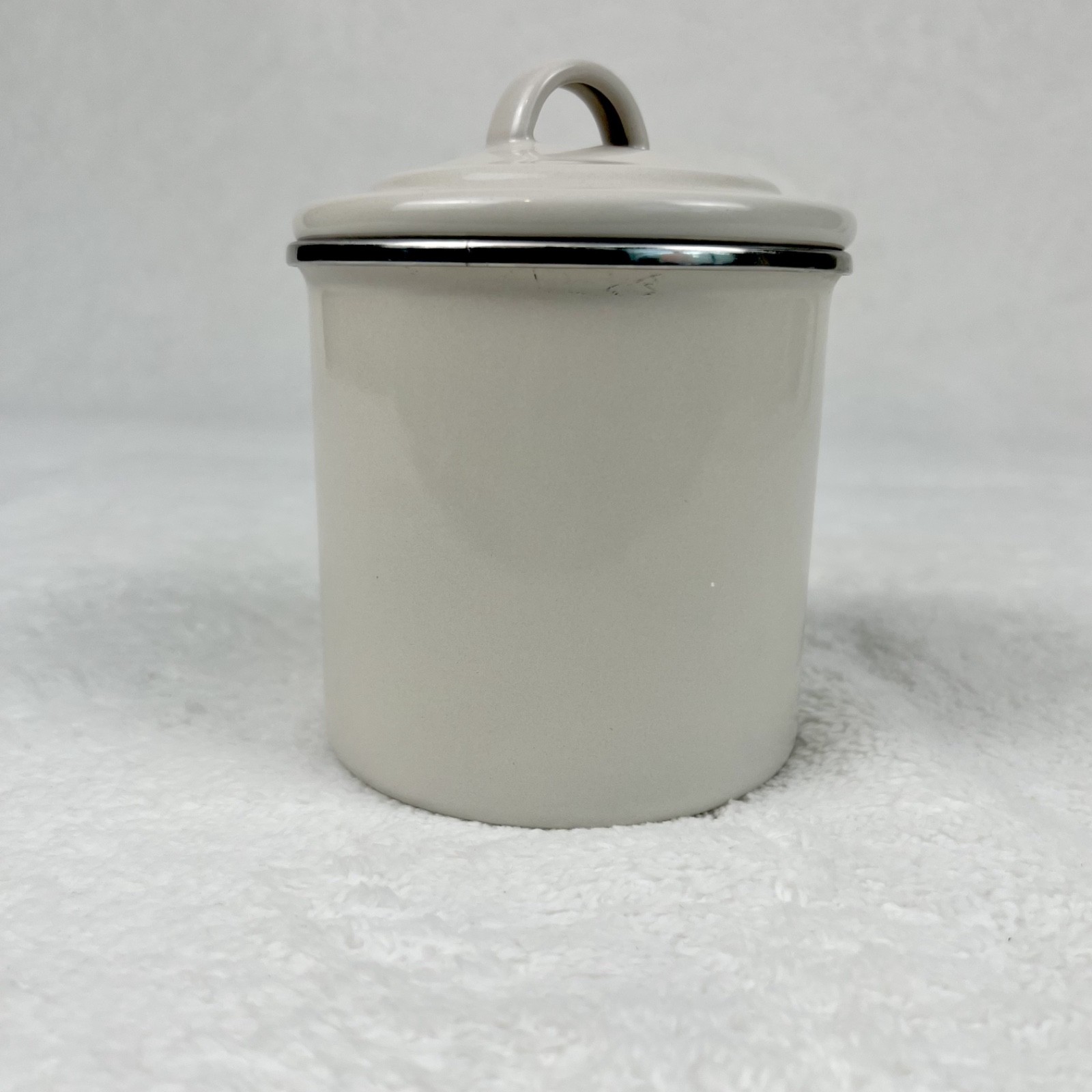 Ayesha Curry Bacon Grease Can Enamel on Steel Container Lid French Vanilla 4×4