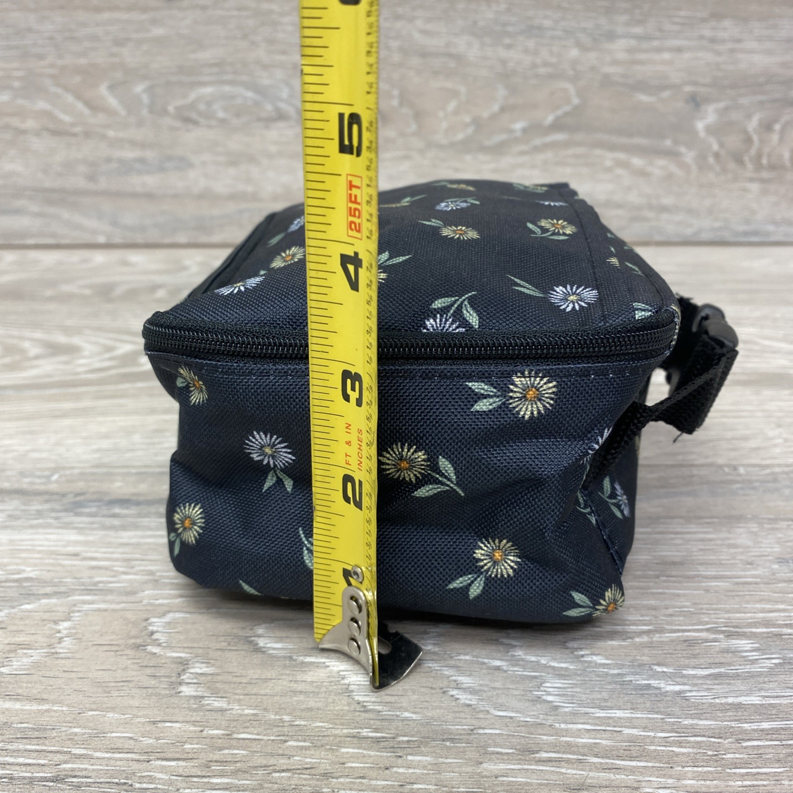 Thirty One All Go To Snack Box DITZY DAISY Black Floral Clip On Insulated Bag