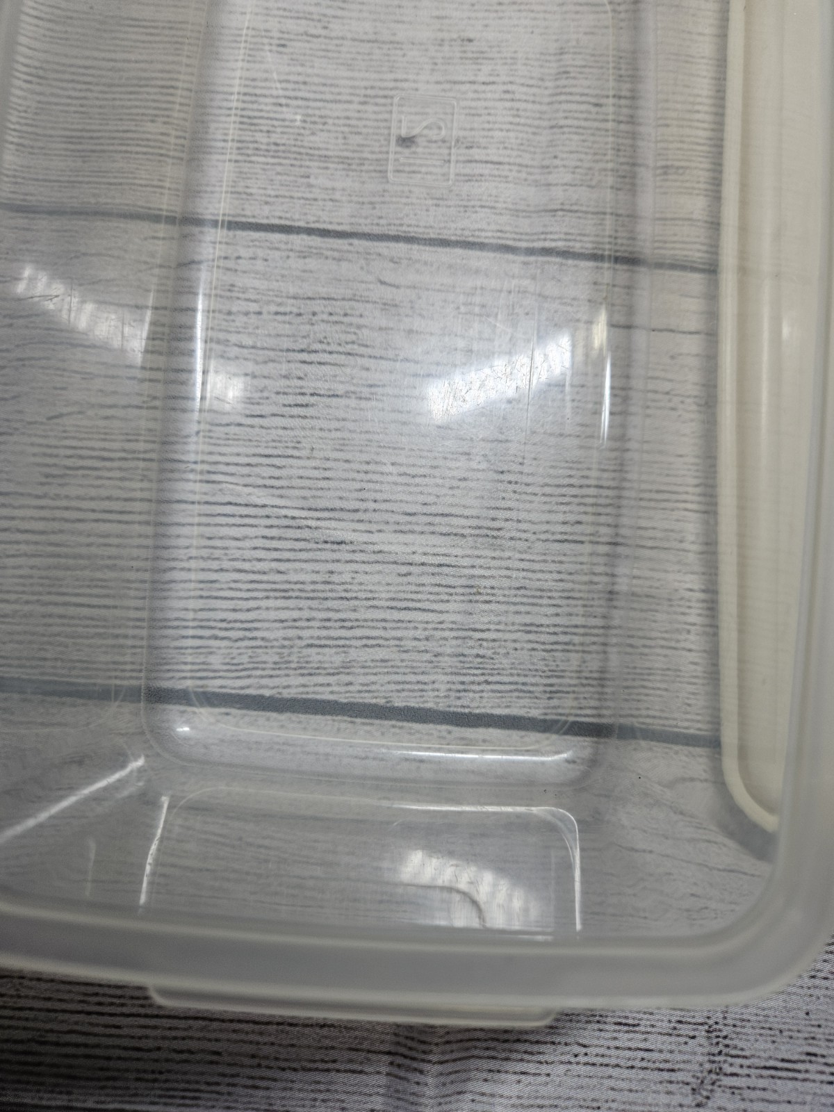 Rubbermaid Servin Saver #12 Rectangle Container – 60 oz (1.7L) – Sheer w/ Beige