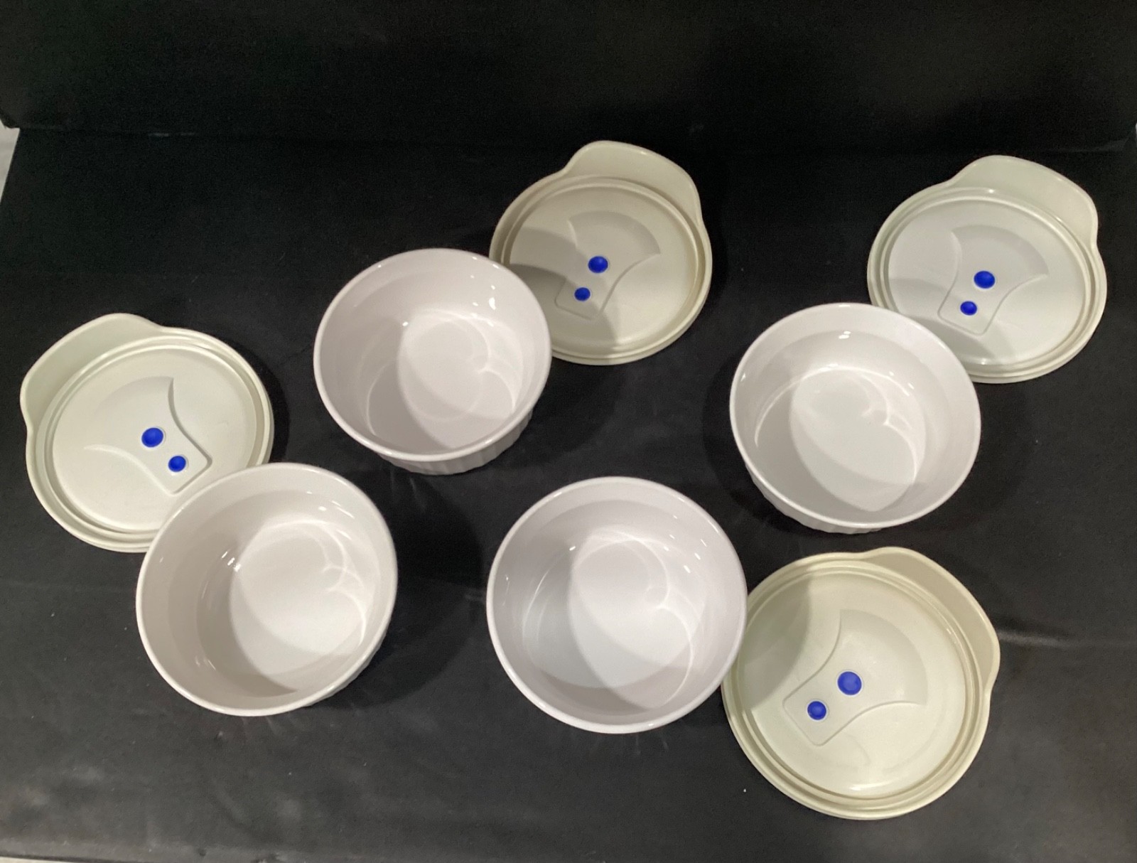 Corning Ware French White Ramekins F-16-B Stoneware 16 Oz. Set of 4 with Lids