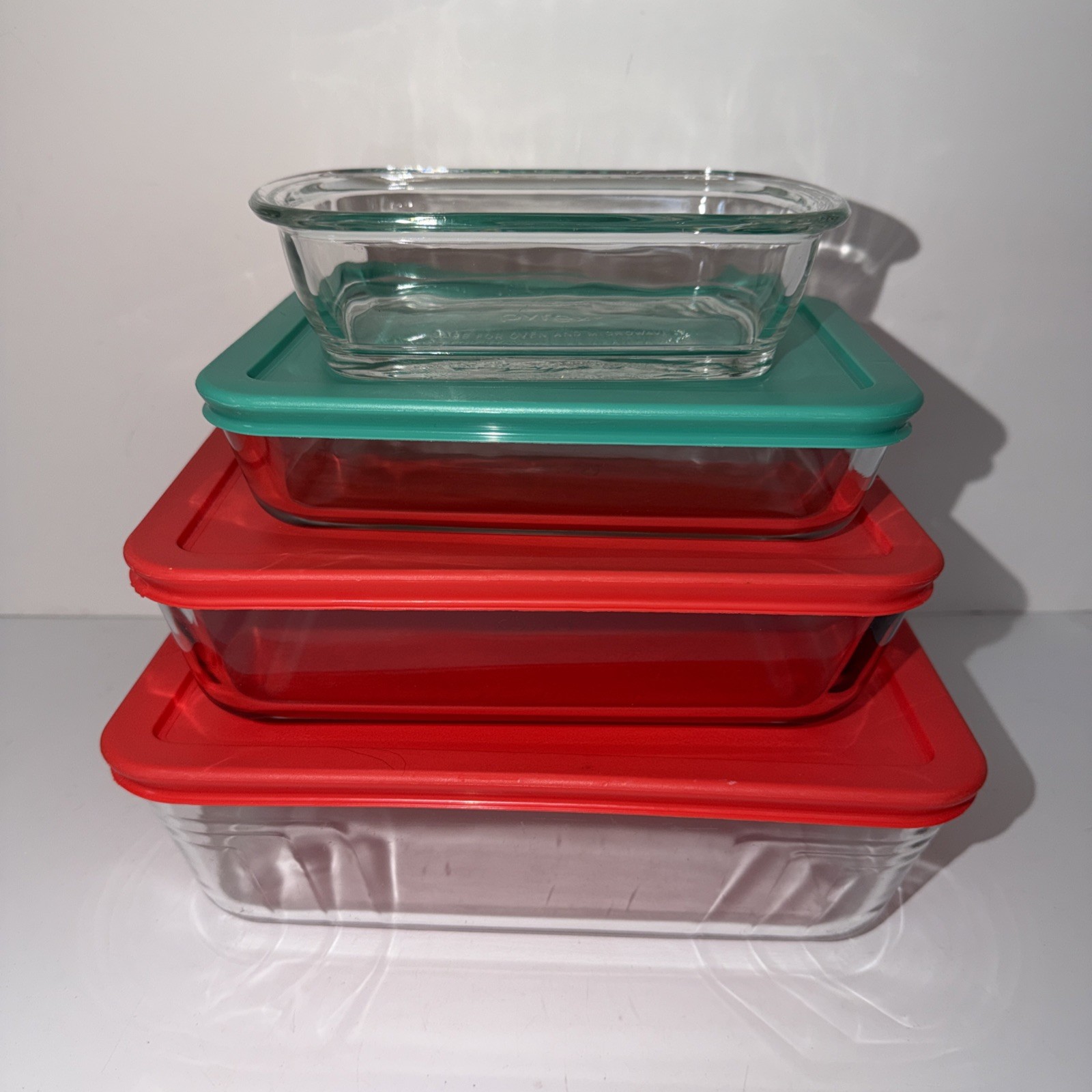 Pyrex Storage Baking Storage Dish Container Red &Green Lids 7212 7211H 7210 8210