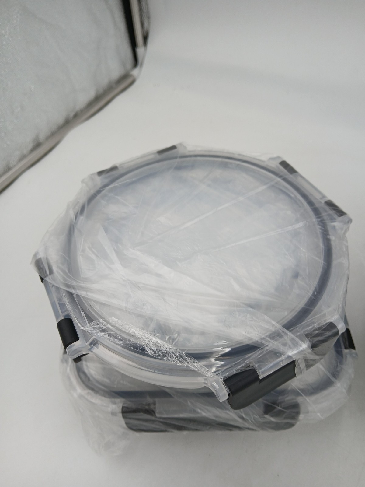 12-Piece Food Storage Containers Set Locking Lids Leakproof Round Square Clear