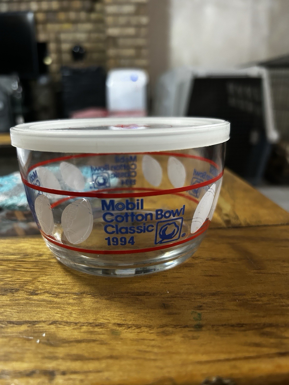 Vintage Mobil Cotton Bowl Classic 1994 Glass Food Storage Bowl 1 Cup Snap Lid