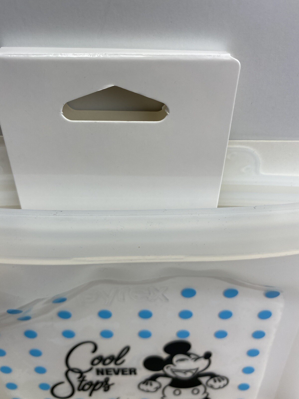 Disney Pyrex Silicone Reusable Storage Sandwich Bag Mickey Mouse Design