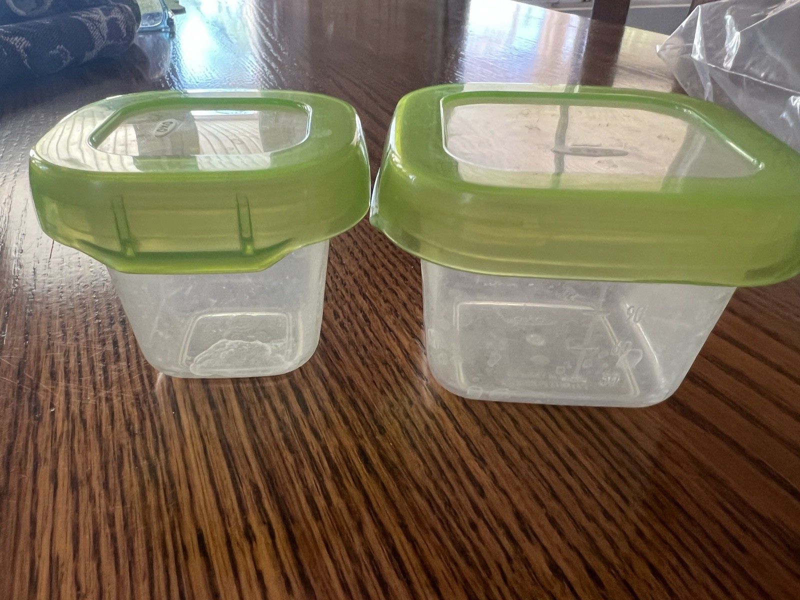 Oxo pop container set Of 10. Small Container Is Perfect For Homemade Baby Food!