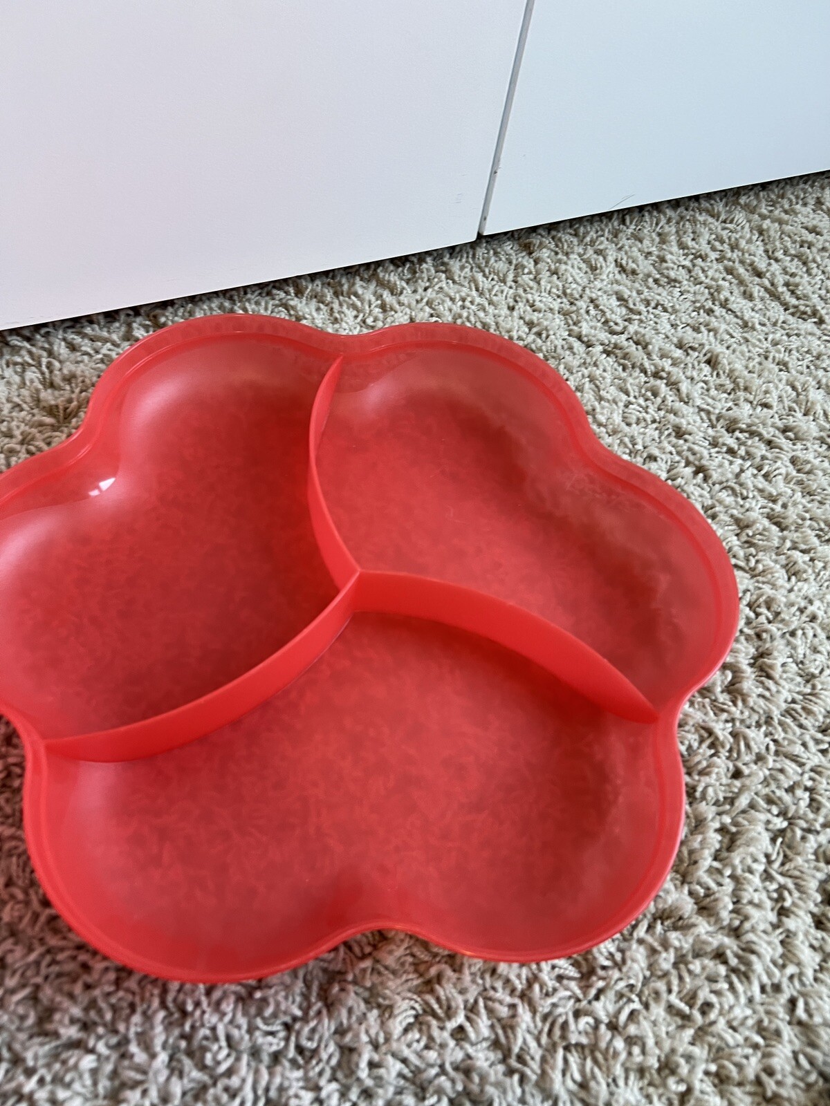 Vintage Tupperware Flower Chip Salad Bowl 4624A-2 Red Large Serving Bowl