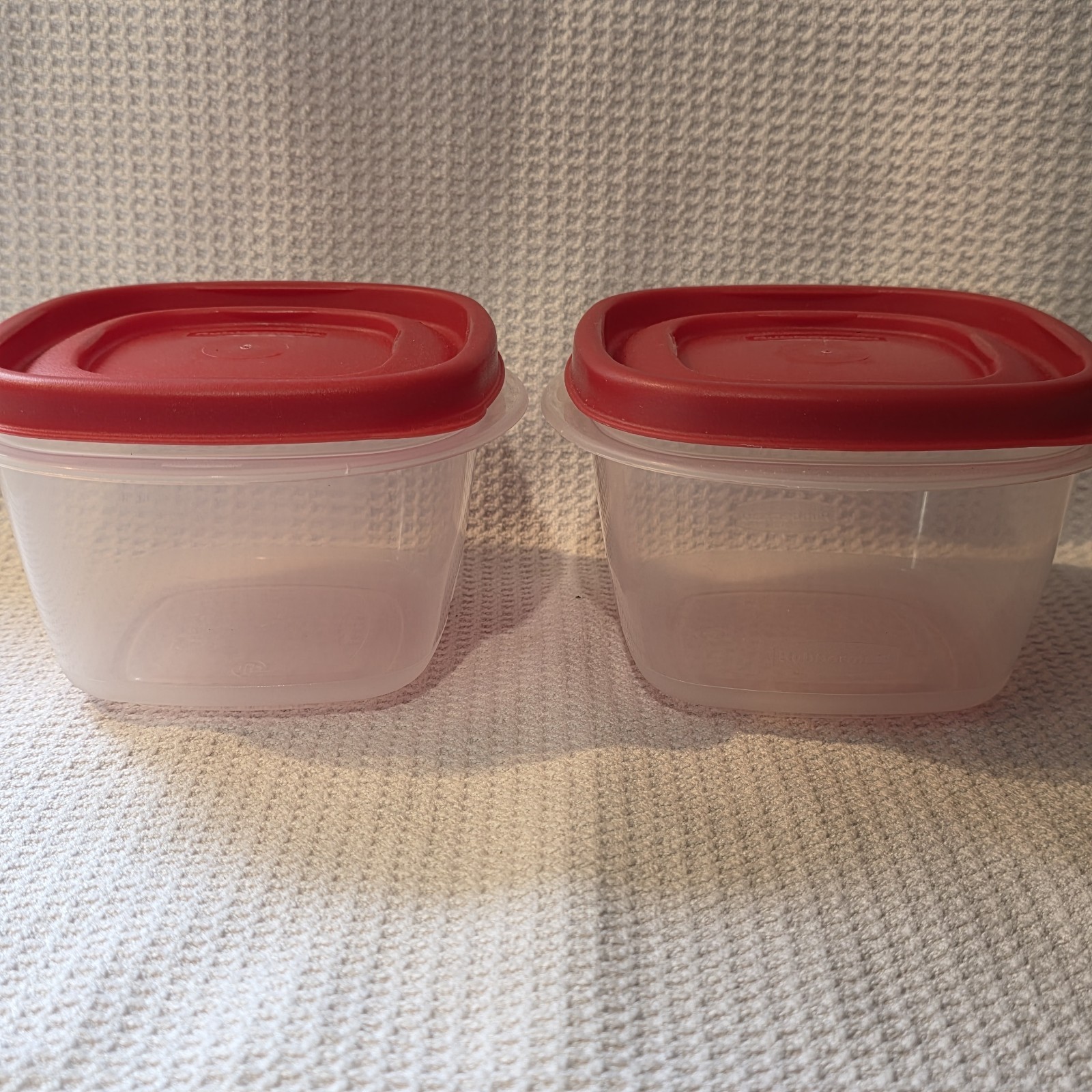 Rubbermaid Easy Find Lids Food Storage Containers 2 Cup Racer Red 2 pack