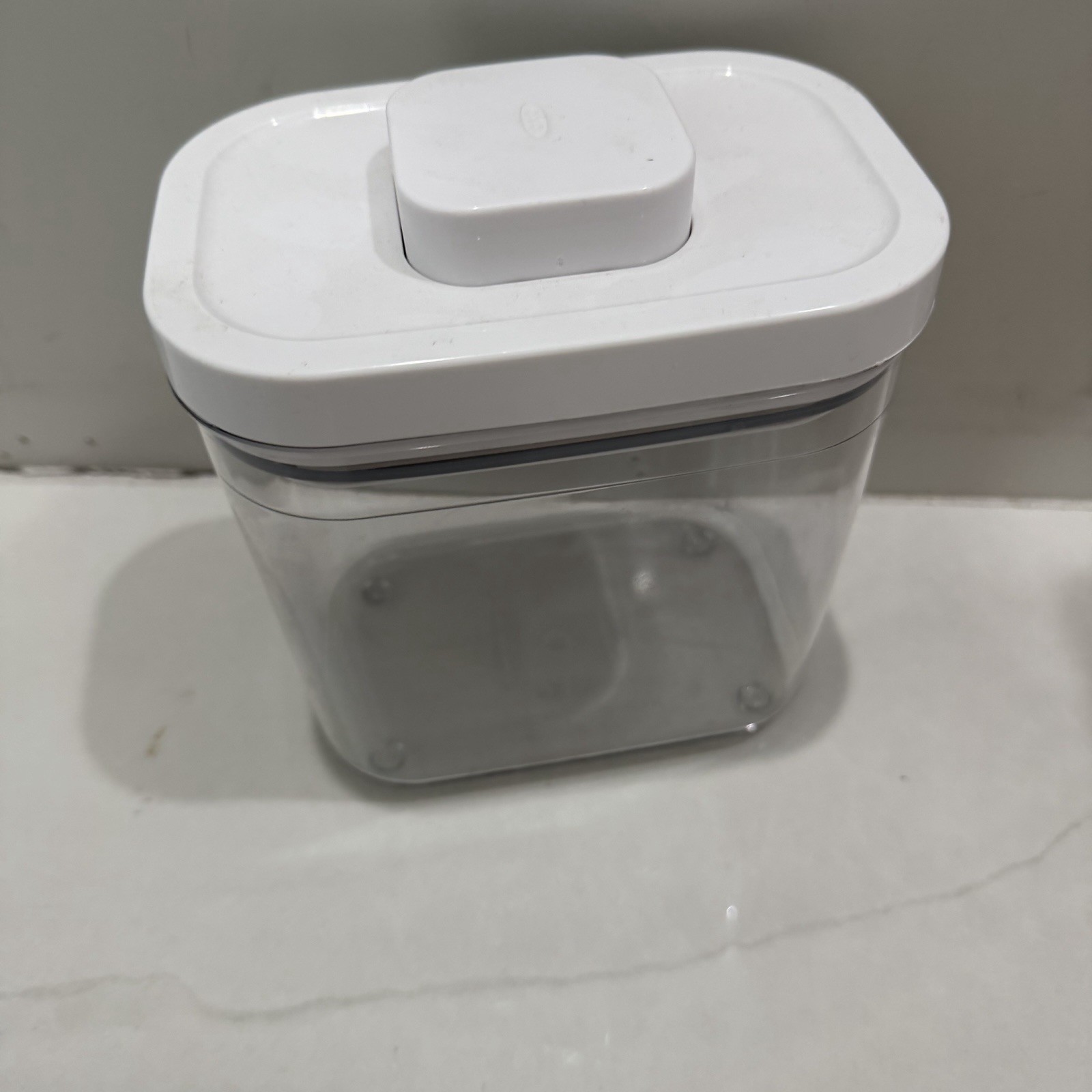 OXO POP lid. LID ONLY 1.7 Qt 1.5 L